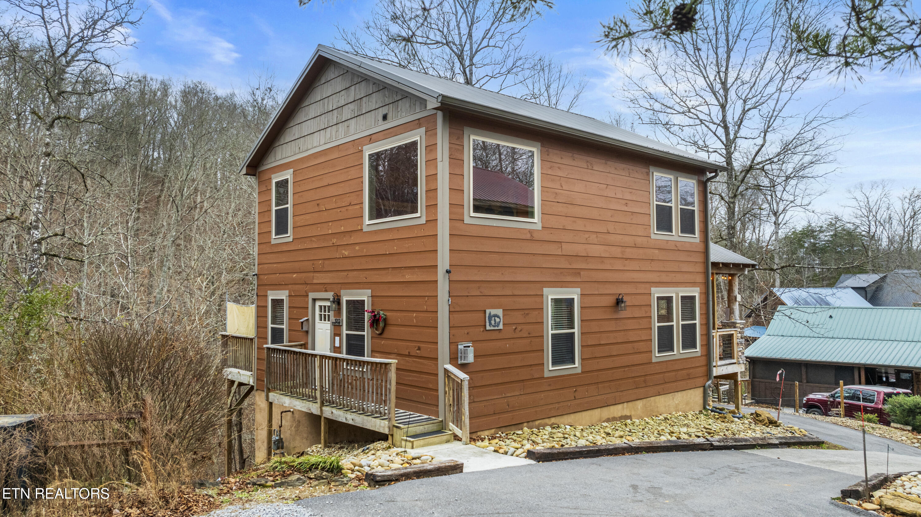 1012 Ravens Ford Way Sevierville TN 37876