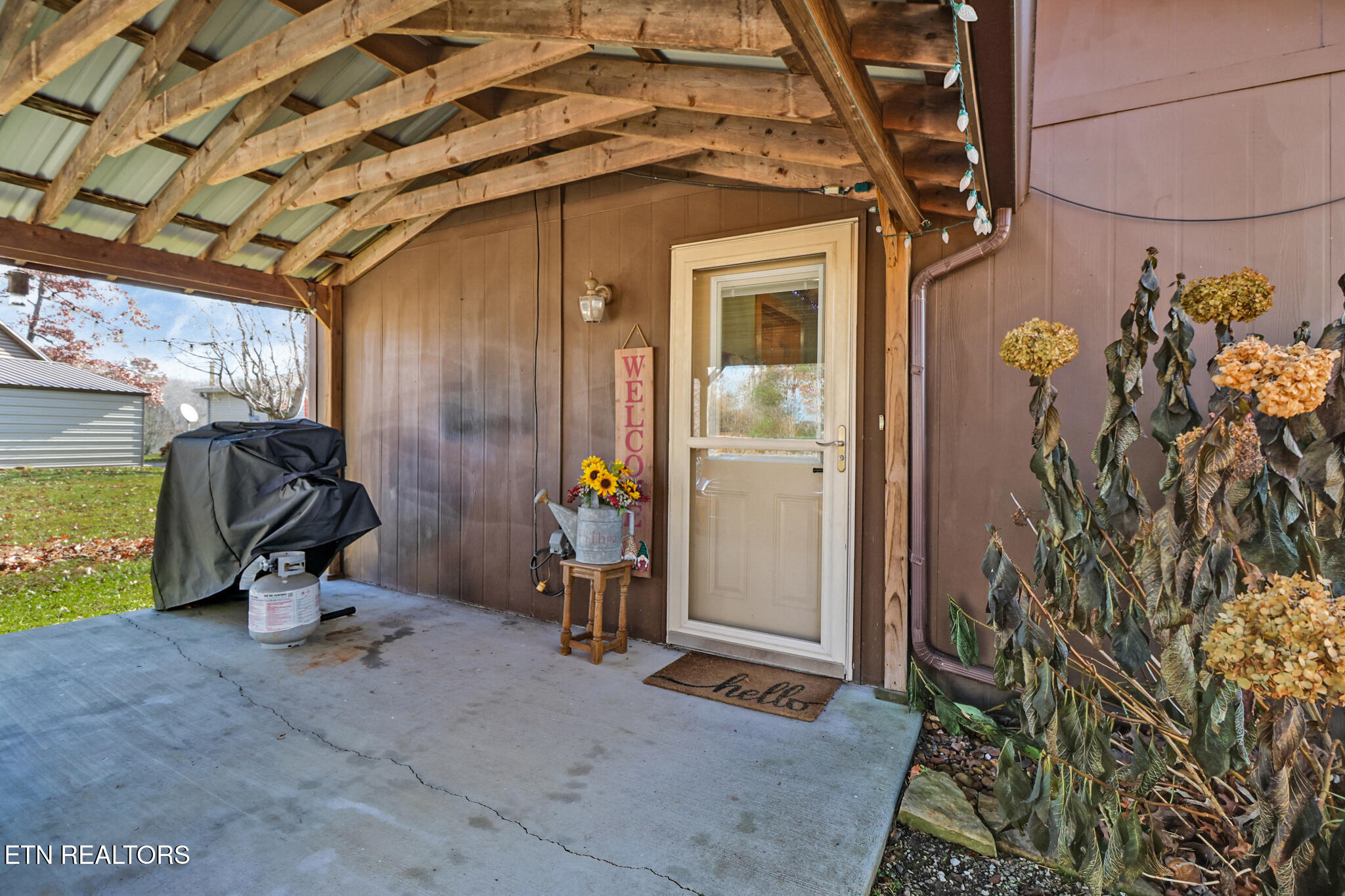 75 Linger Lake Lane Crossville TN 38571