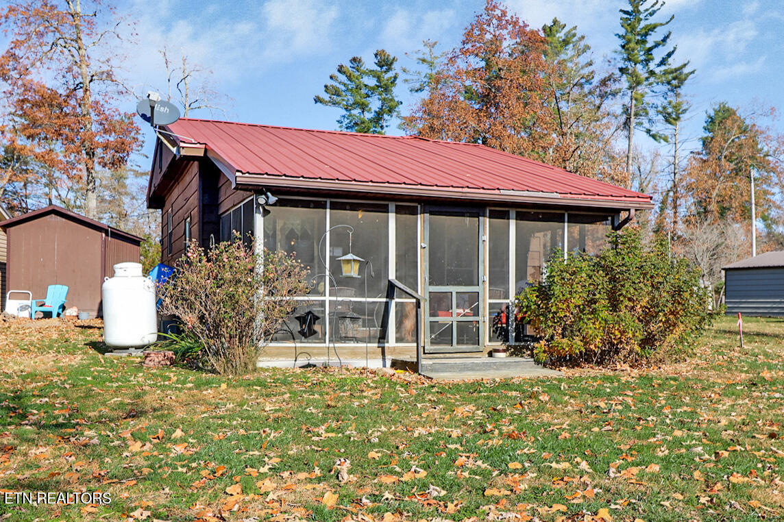 75 Linger Lake Lane Crossville TN 38571