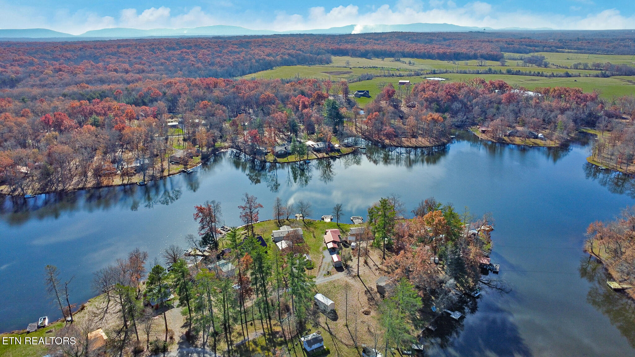 75 Linger Lake Lane Crossville TN 38571
