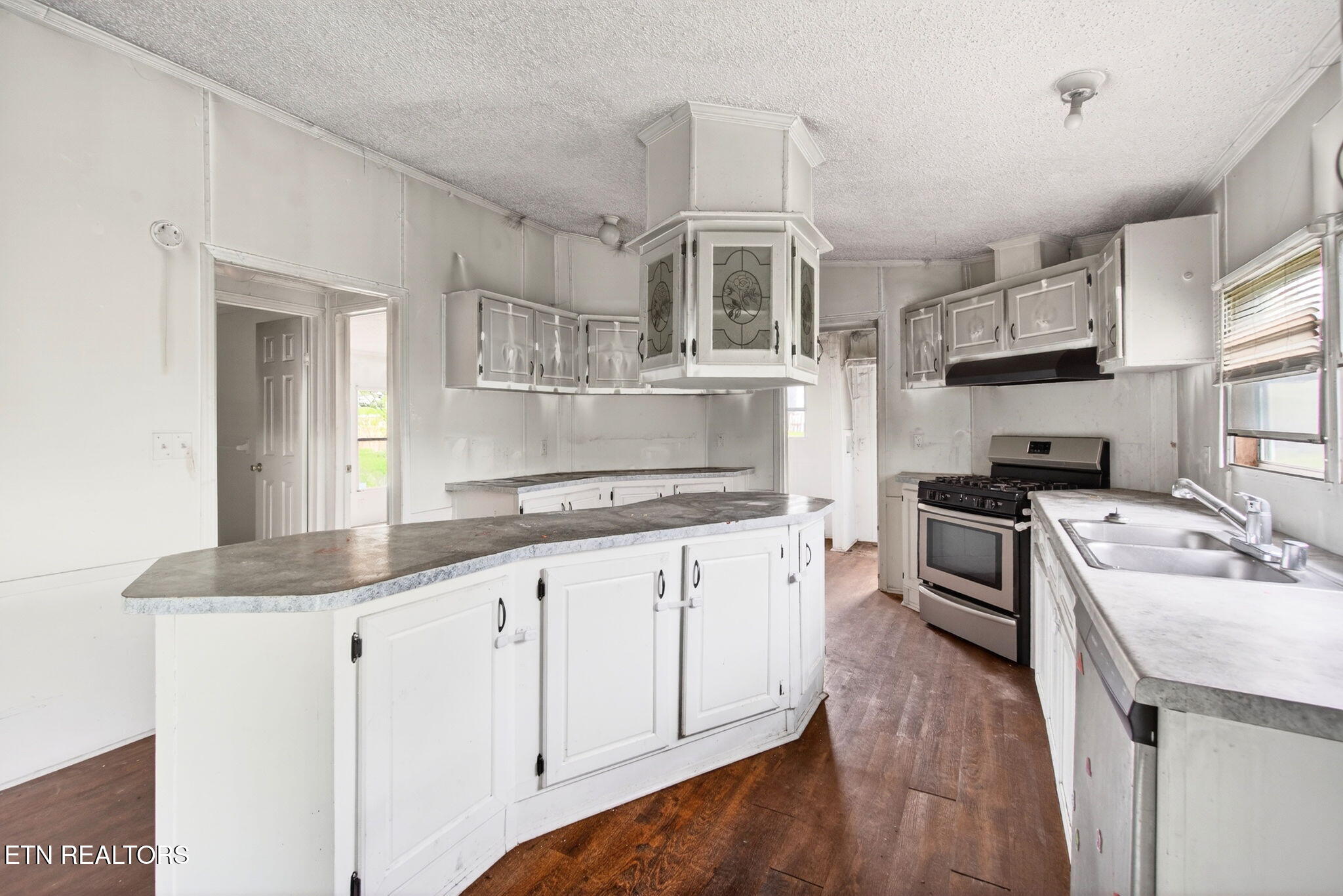 35 Halstead Drive Crossville TN 38555
