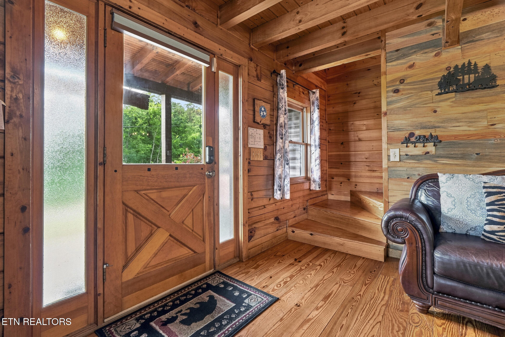 2043 Oakmont Drive Sevierville TN 37876