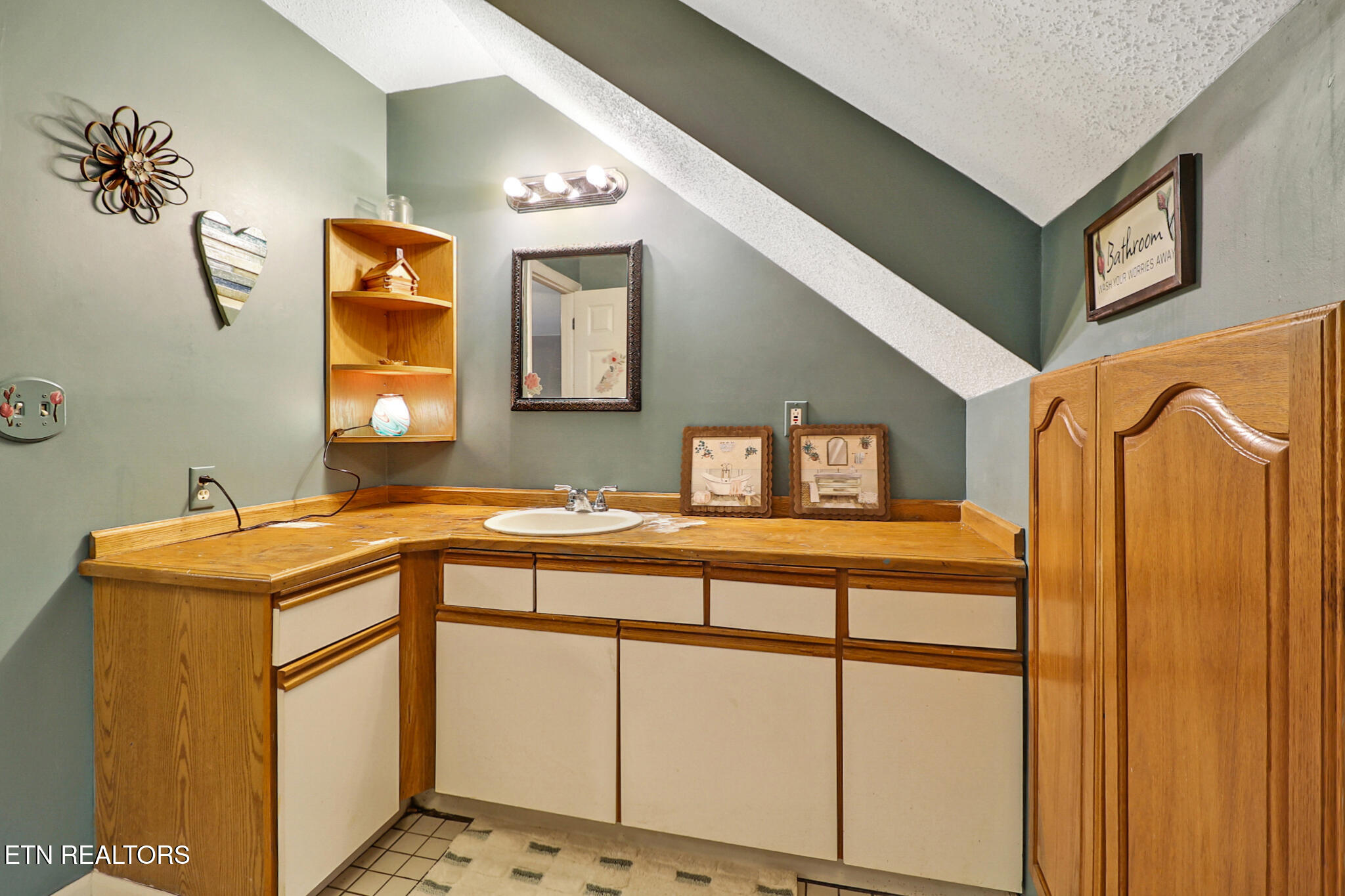 116 Grouse Ridge Road Harriman TN 37748