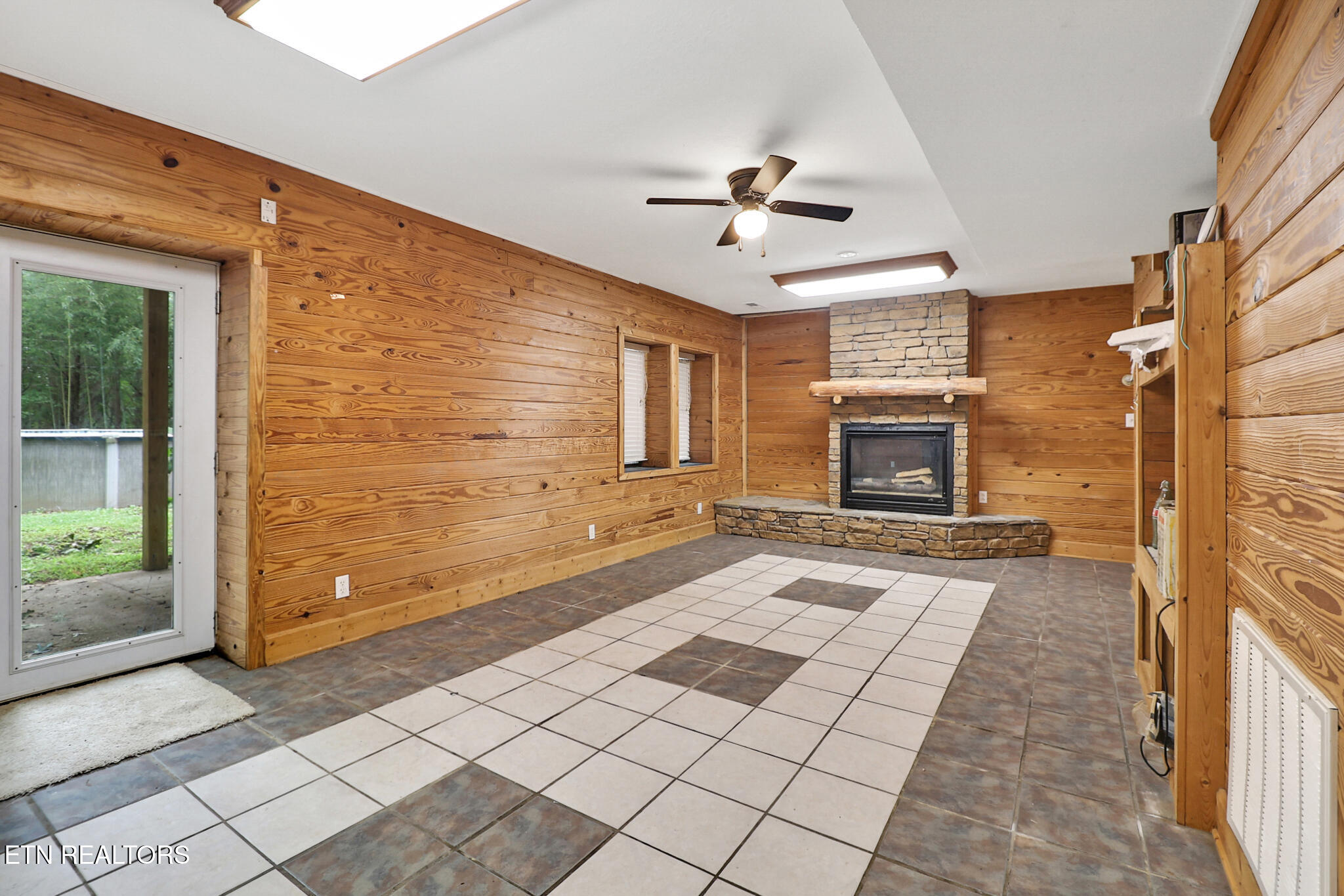116 Grouse Ridge Road Harriman TN 37748