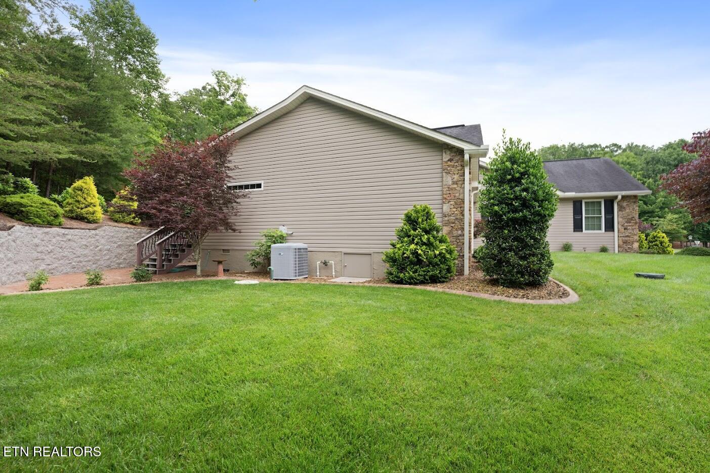 14 Heatherhurst Court Crossville TN 38558