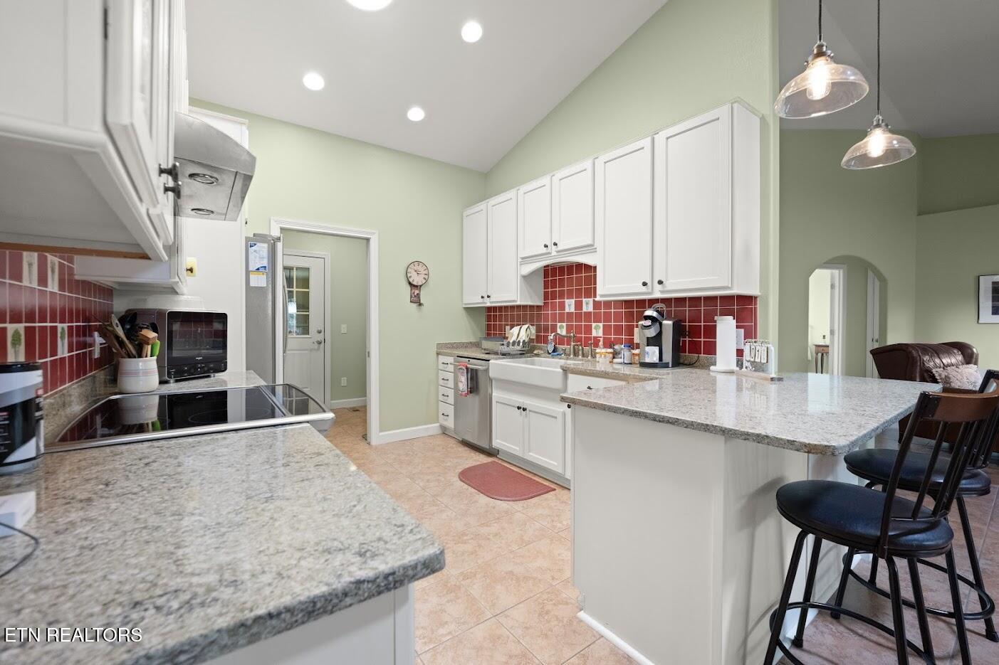 14 Heatherhurst Court Crossville TN 38558
