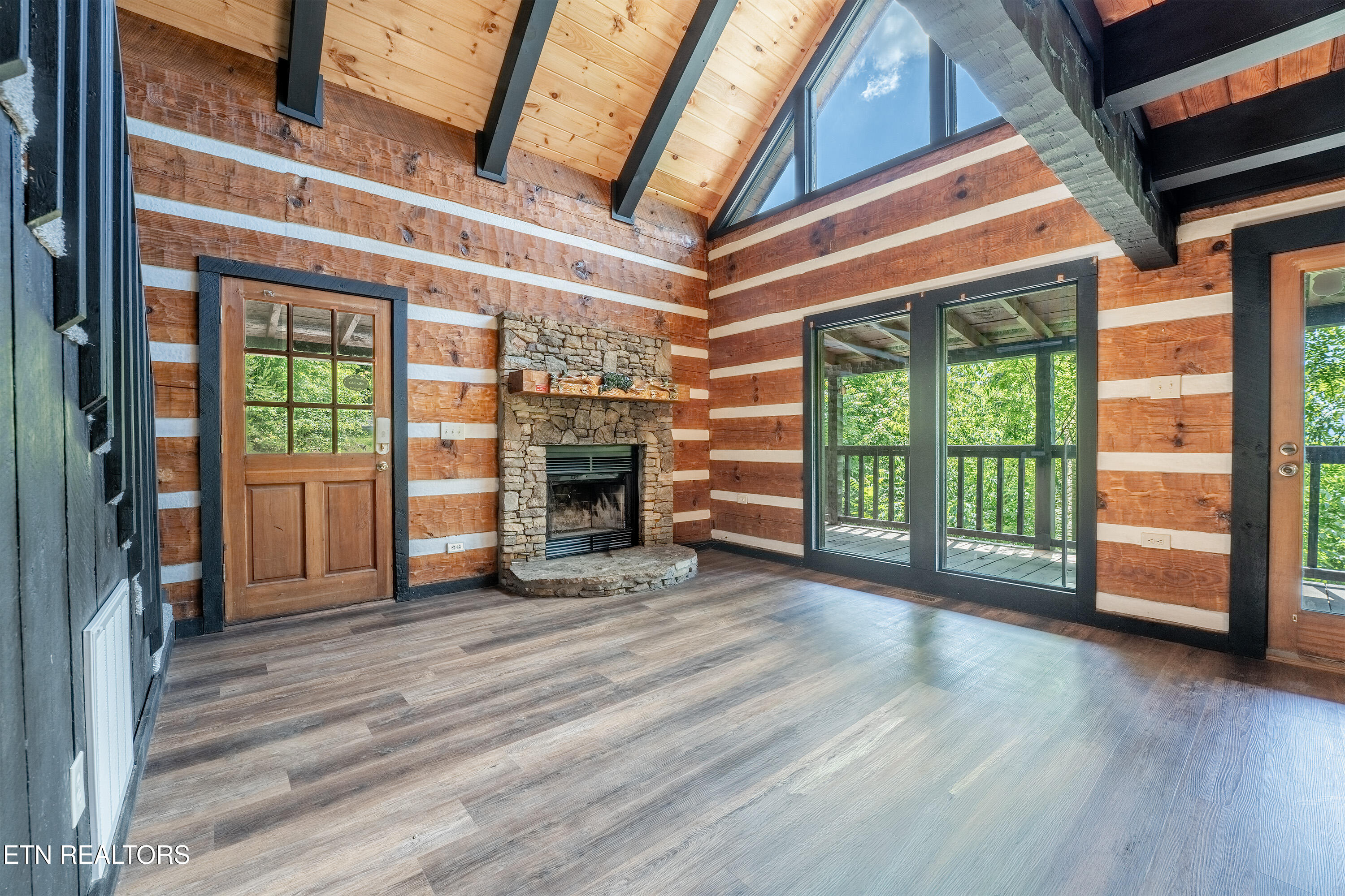 2133 Rising Fawn Way Sevierville TN 37876