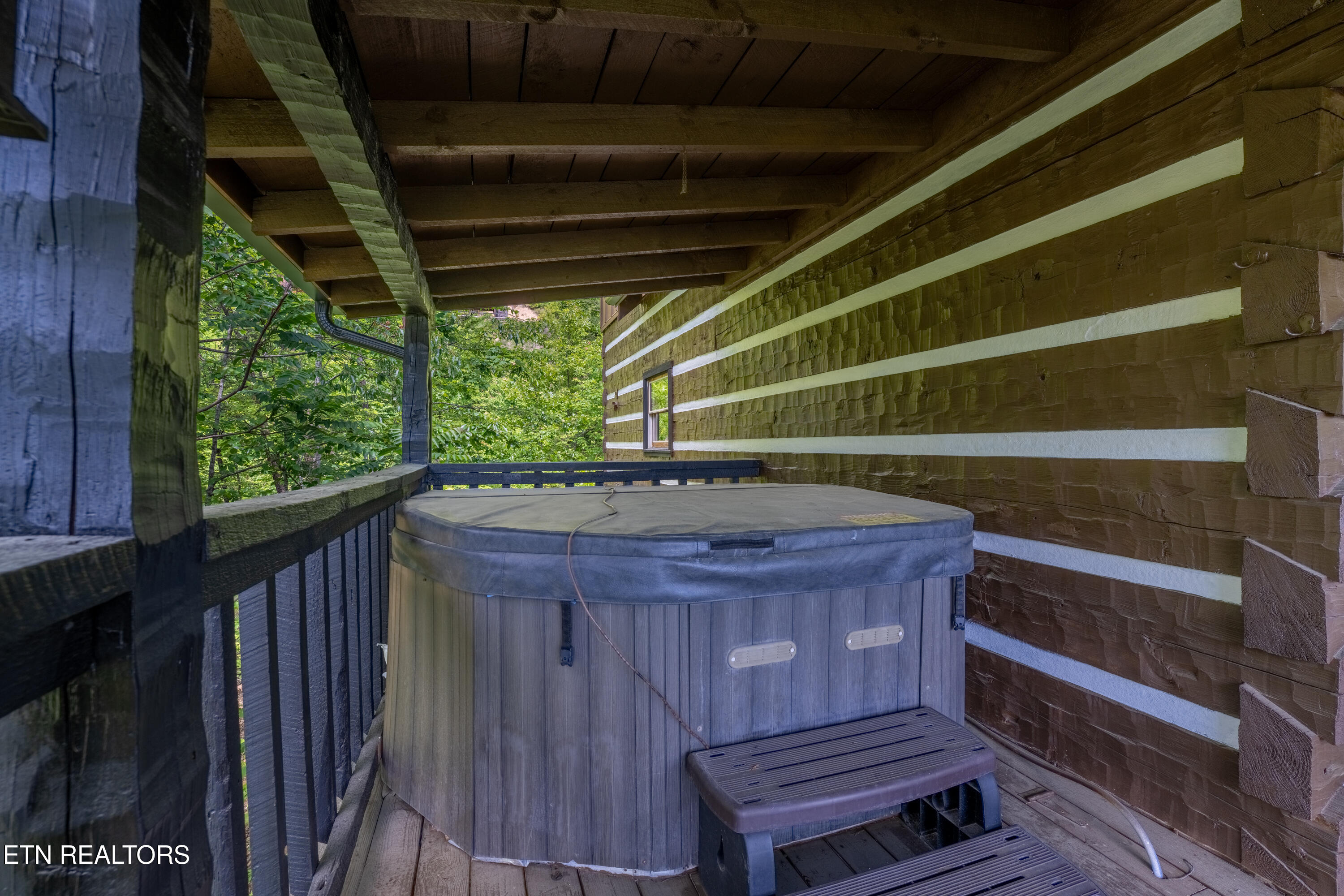 2133 Rising Fawn Way Sevierville TN 37876