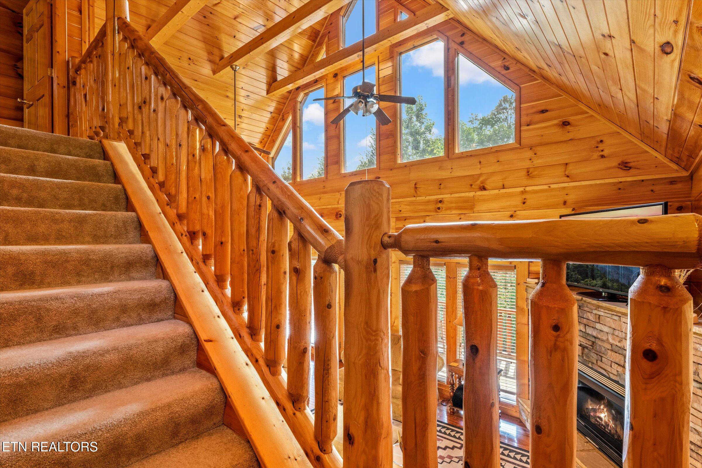 1570 Oldham Springs Way Sevierville TN 37876