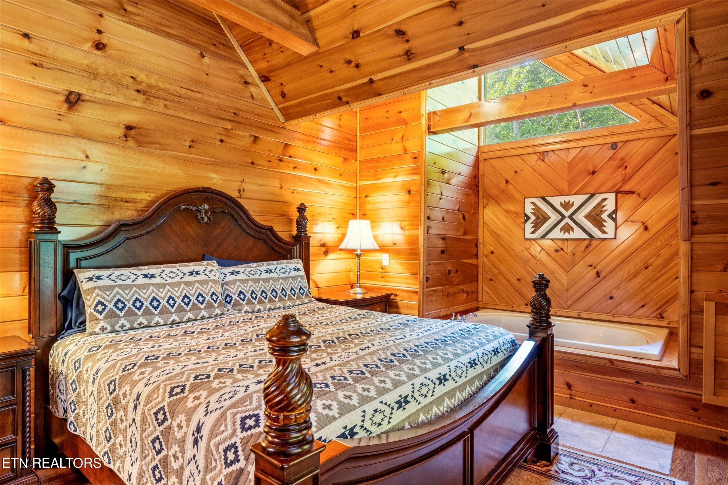 1570 Oldham Springs Way Sevierville TN 37876