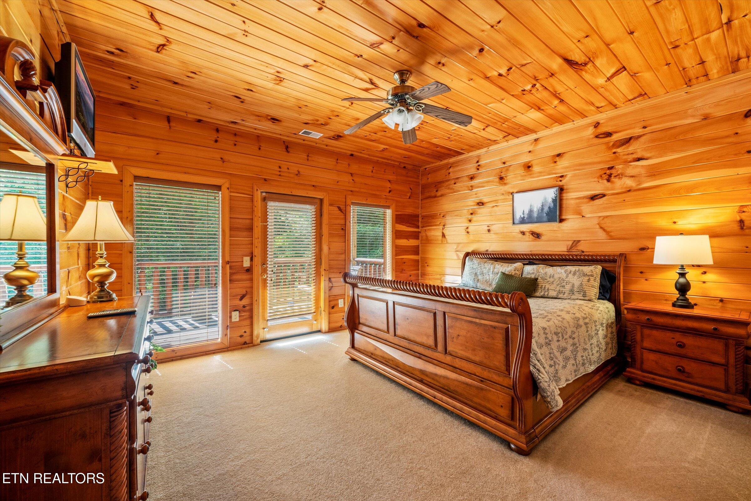 1570 Oldham Springs Way Sevierville TN 37876
