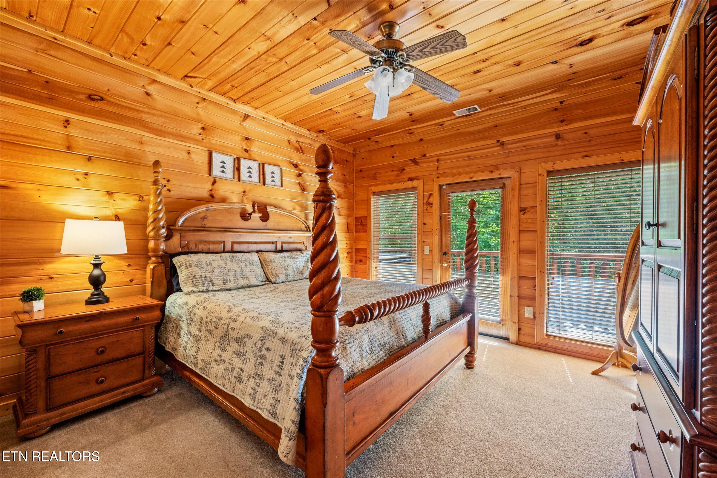 1570 Oldham Springs Way Sevierville TN 37876