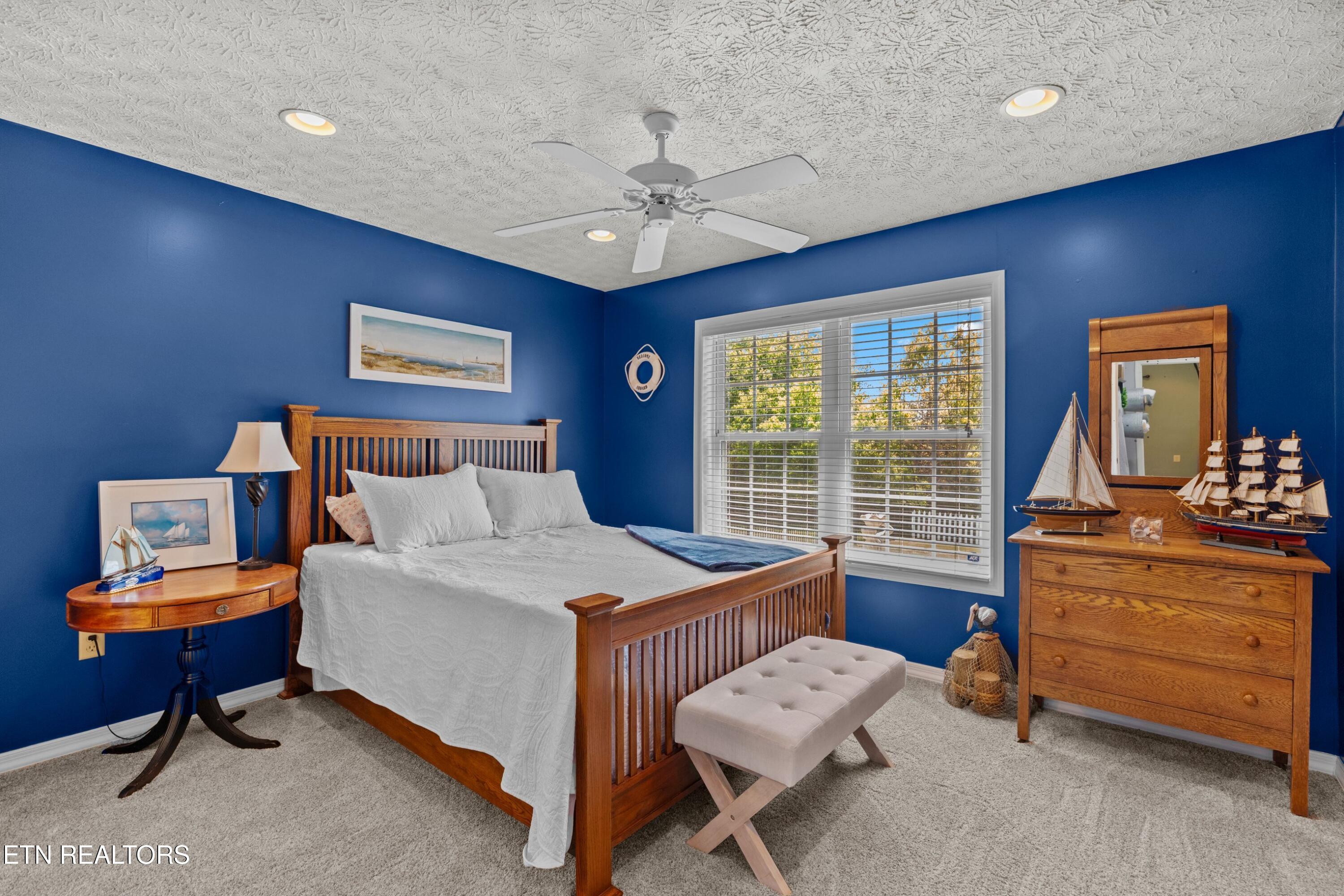 683 Privet Drive Dandridge TN 37725