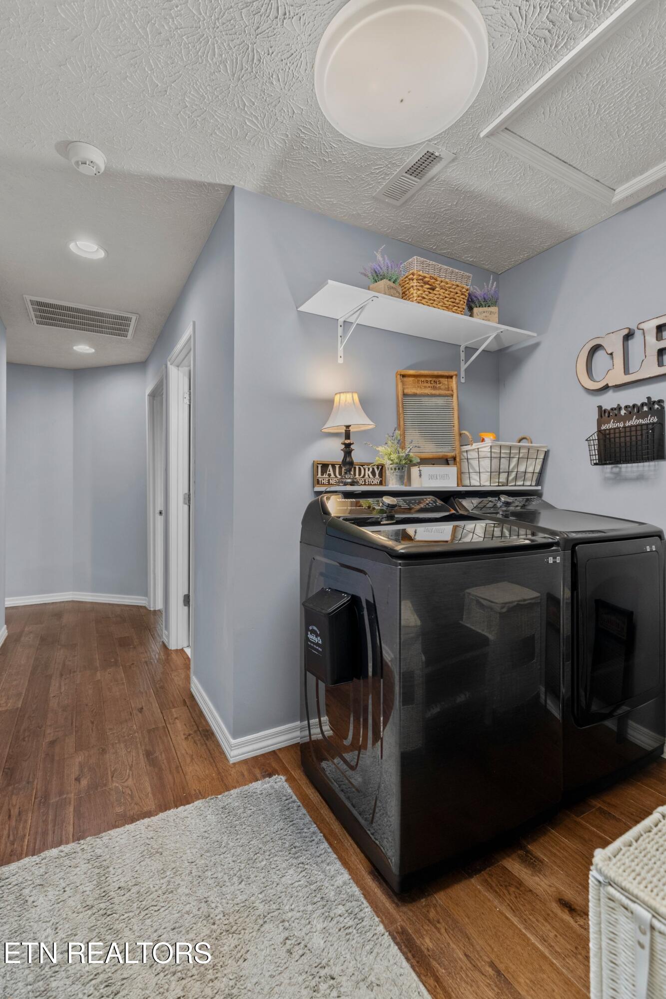 683 Privet Drive Dandridge TN 37725