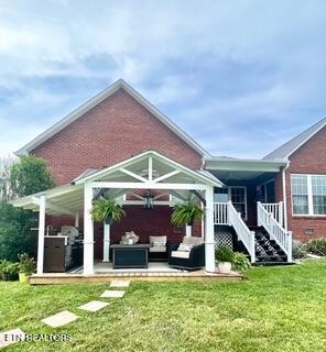 683 Privet Drive Dandridge TN 37725