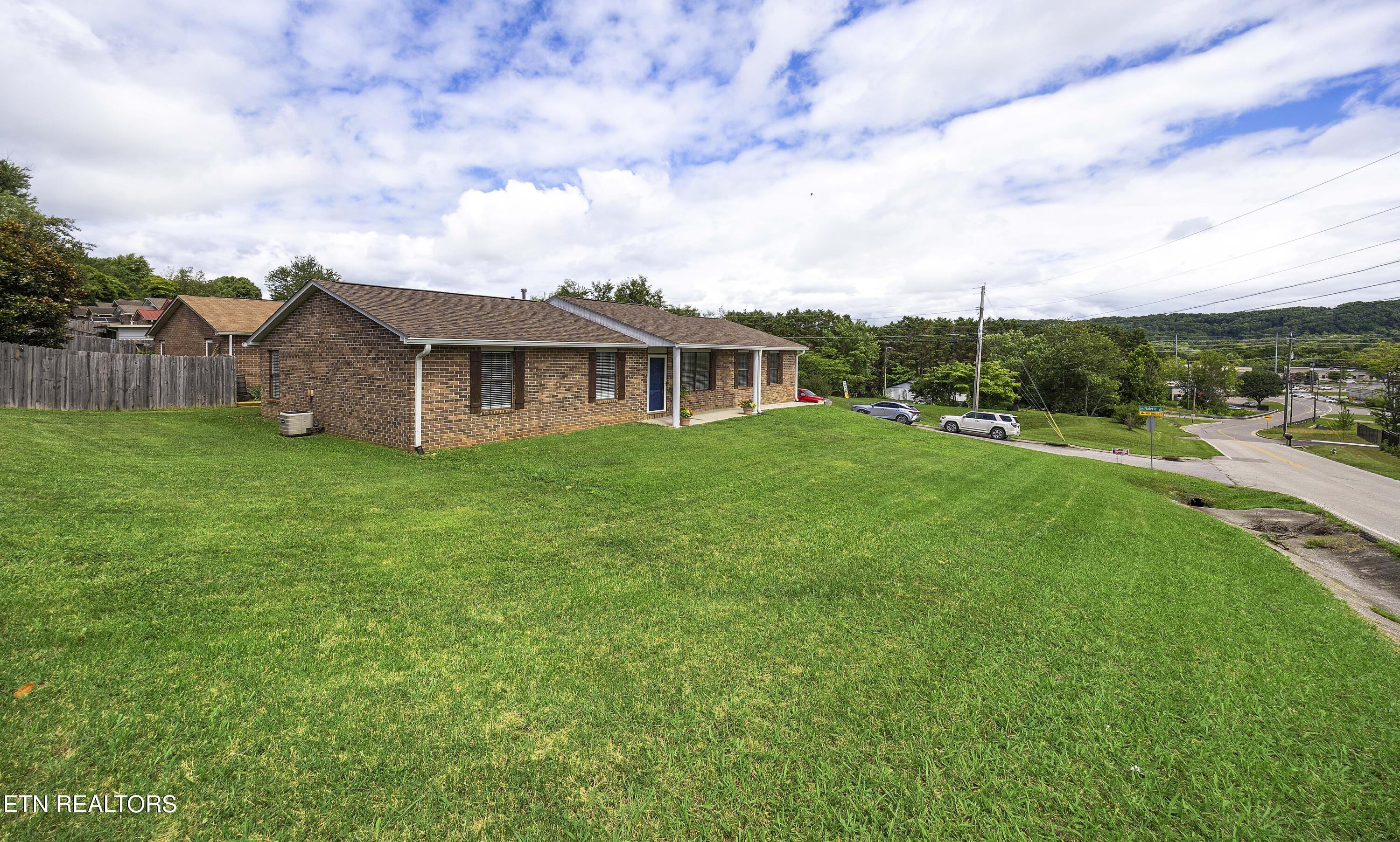 801 Valerie Lane Knoxville TN 37938