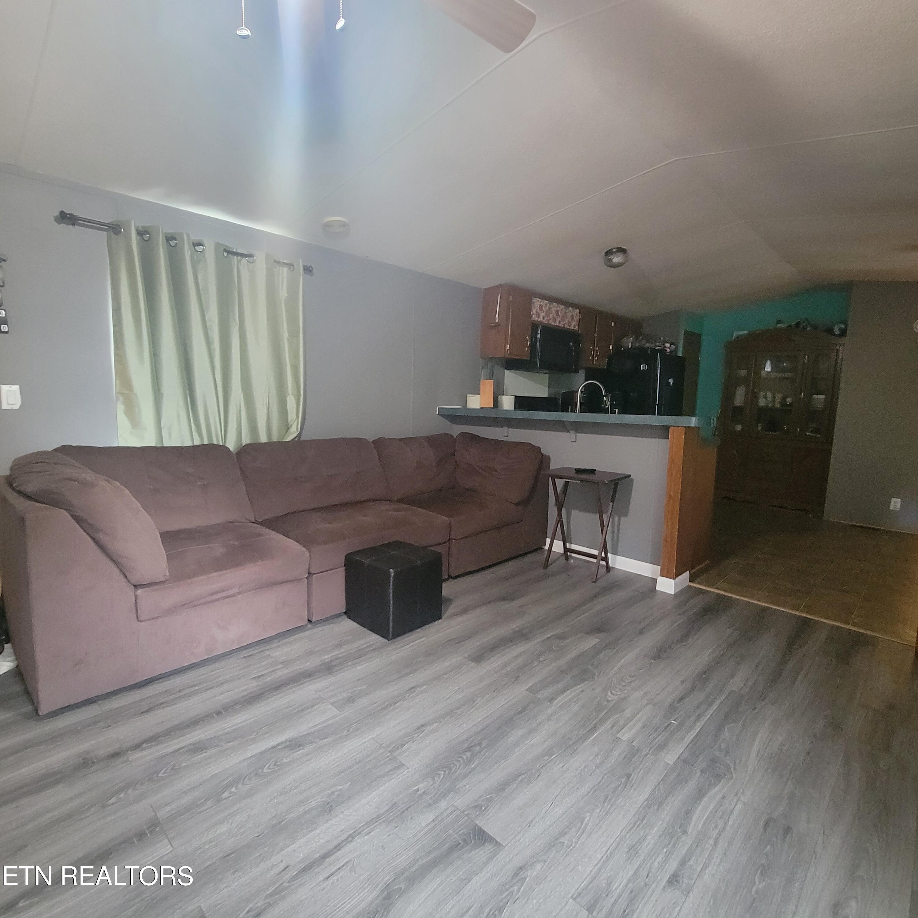1618 Omaha Trail Dandridge TN 37725