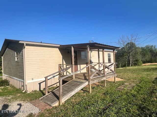 155 Carey Road Speedwell TN 37870