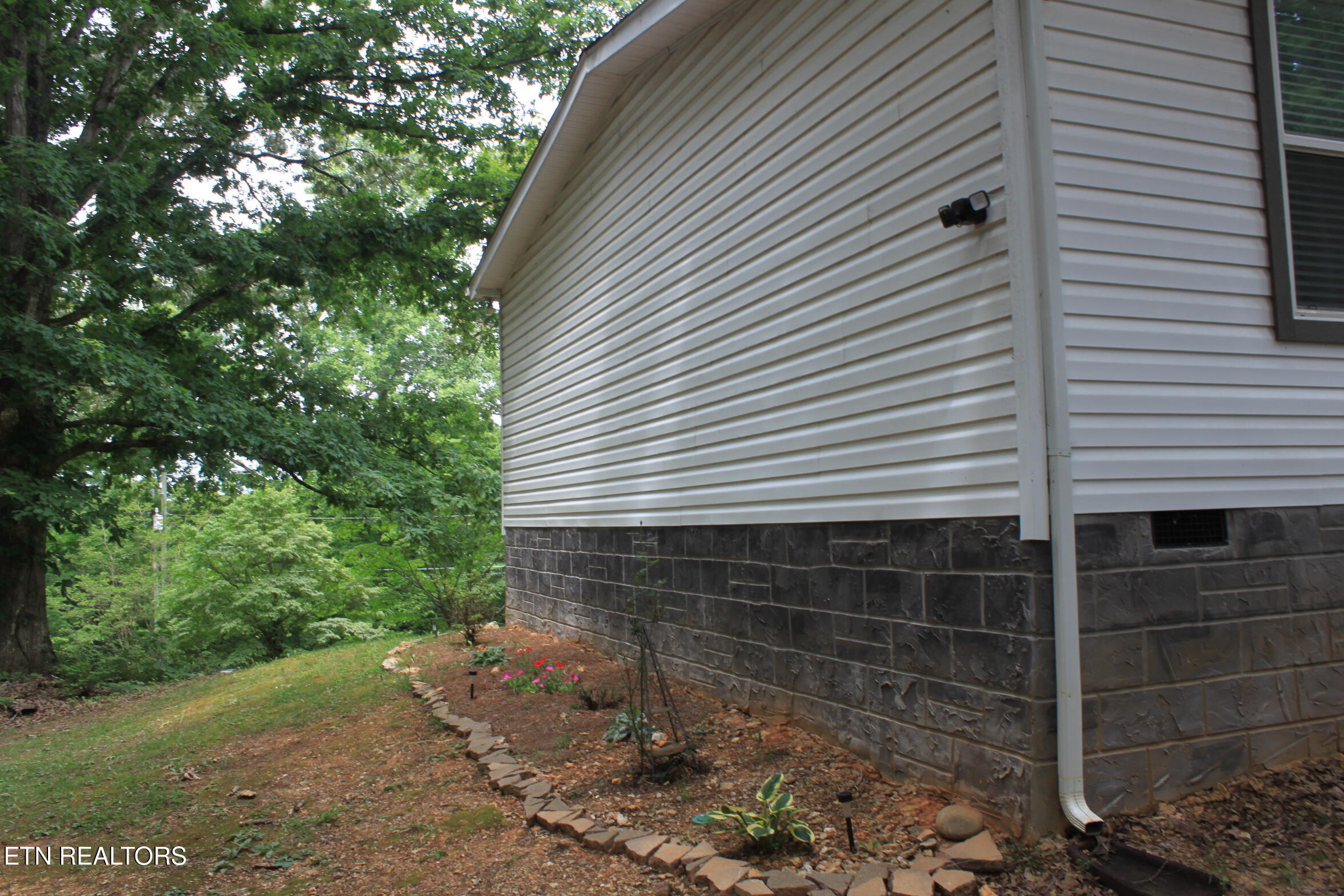 439 Zachary Road Blaine TN 37709