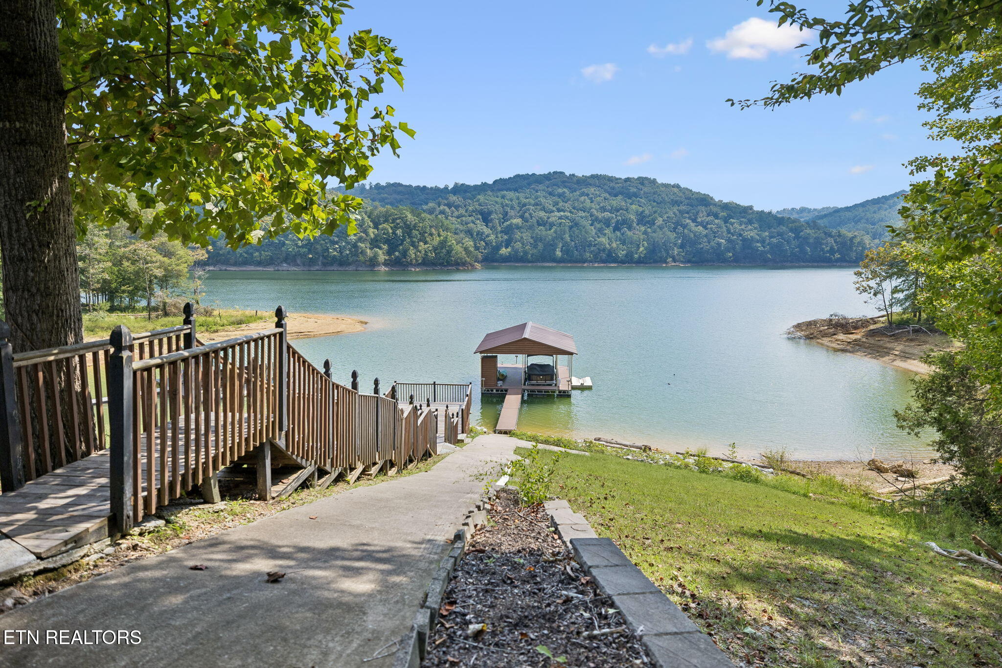 546 Bluff View Road New Tazewell TN 37825