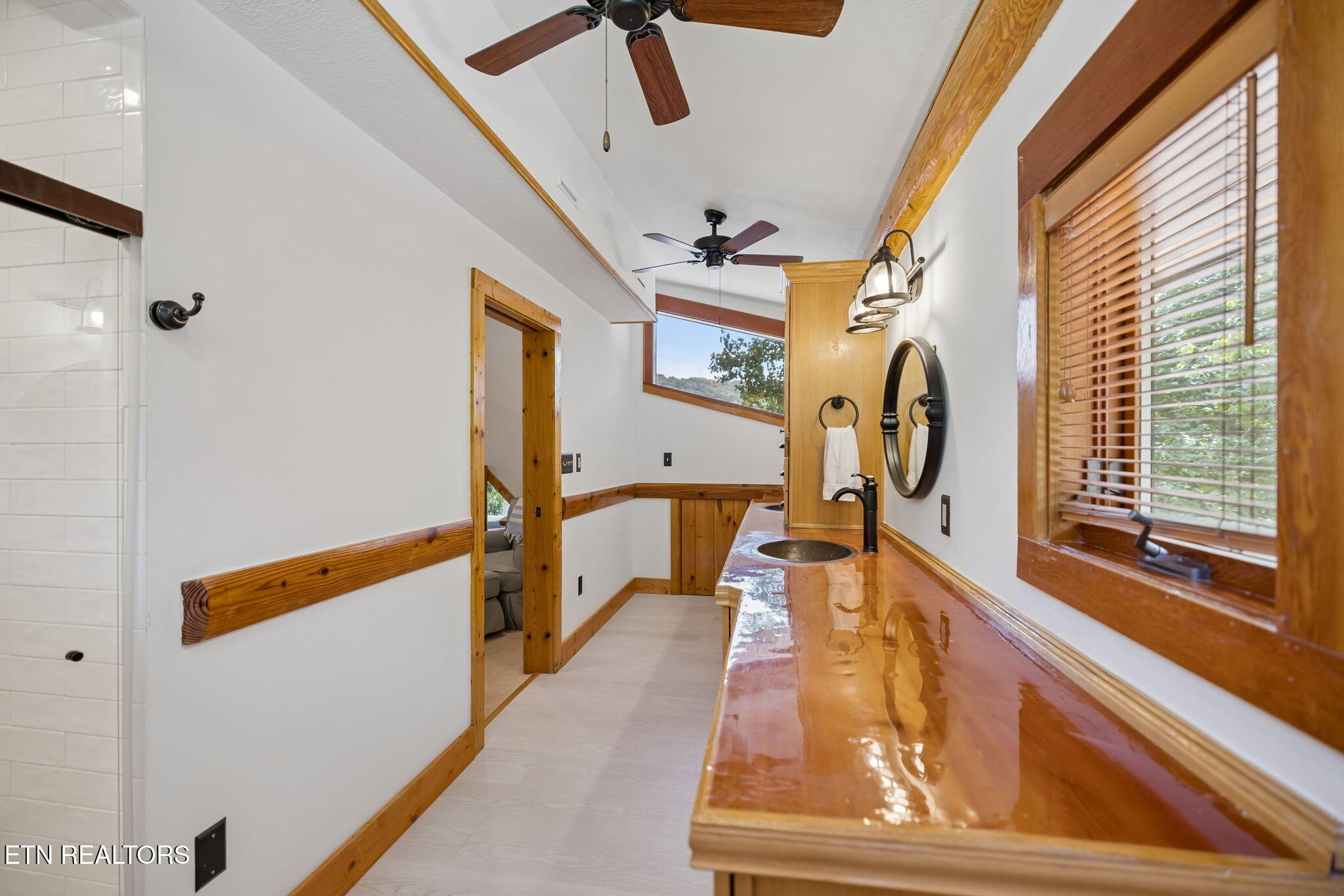 546 Bluff View Road New Tazewell TN 37825