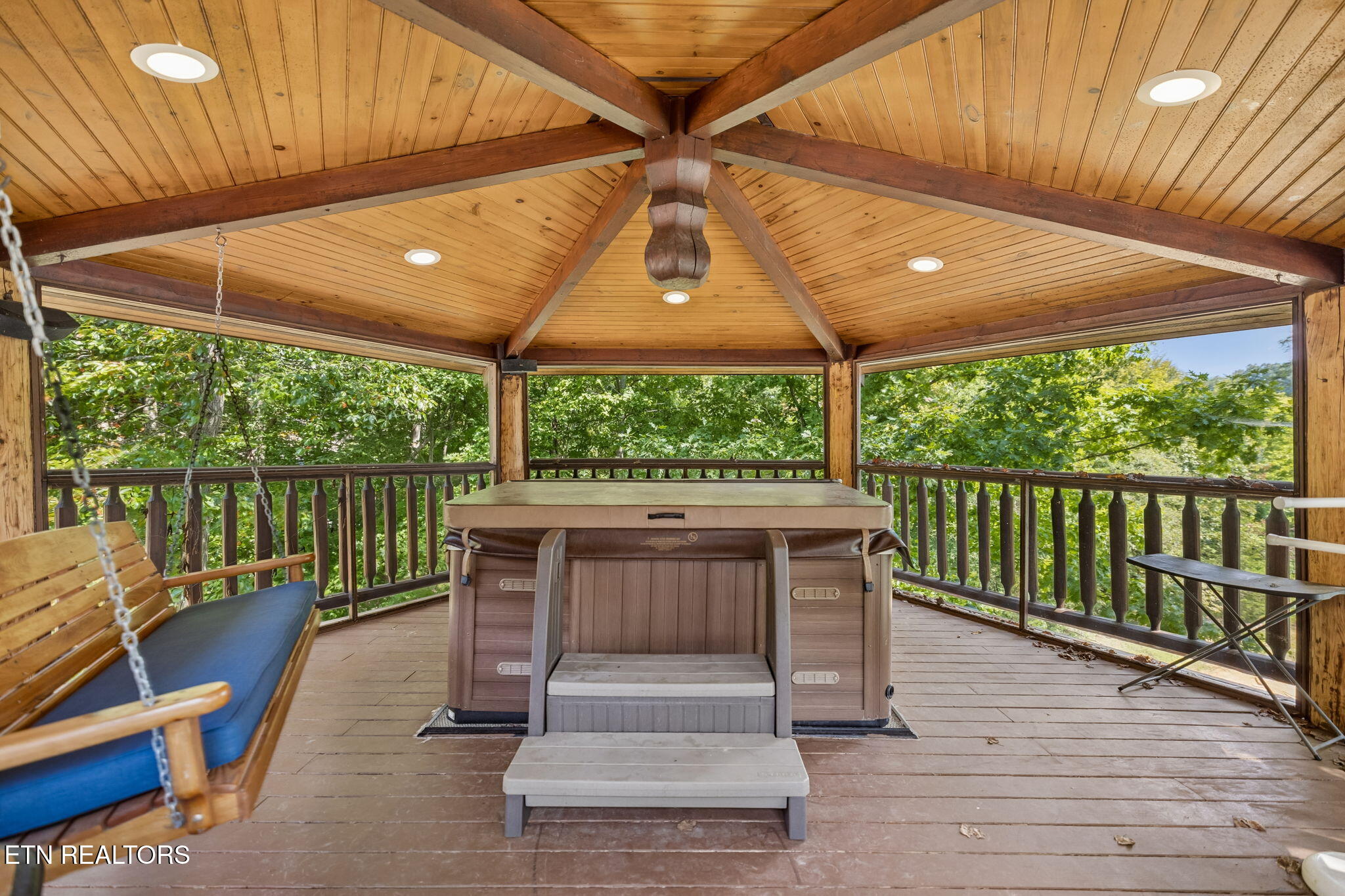 546 Bluff View Road New Tazewell TN 37825