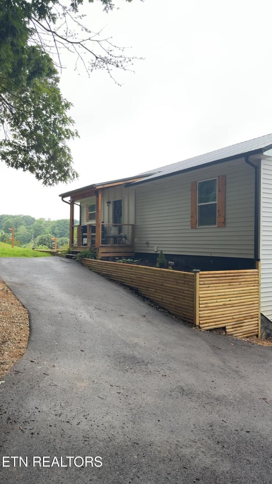 150 Hatmaker Ridge Road Jacksboro TN 37757