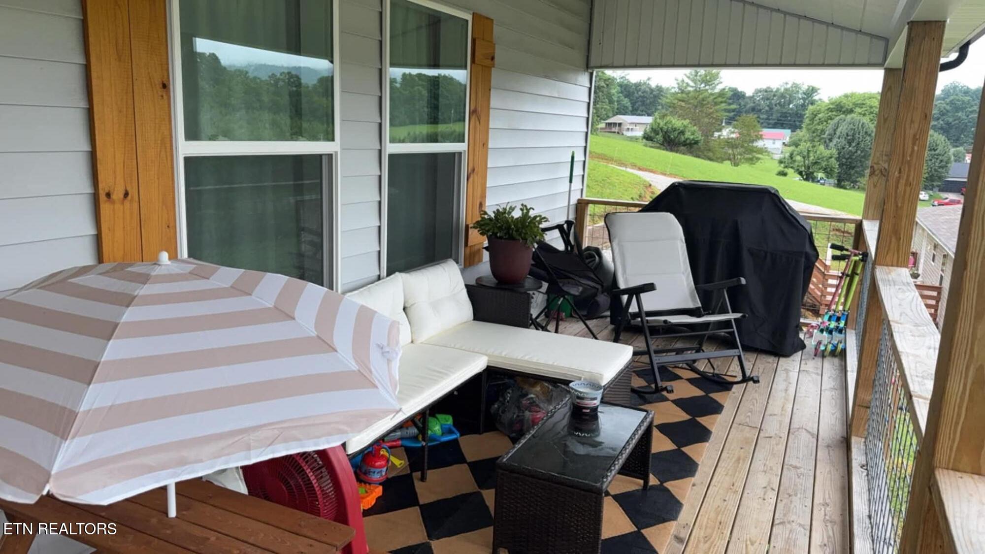150 Hatmaker Ridge Road Jacksboro TN 37757