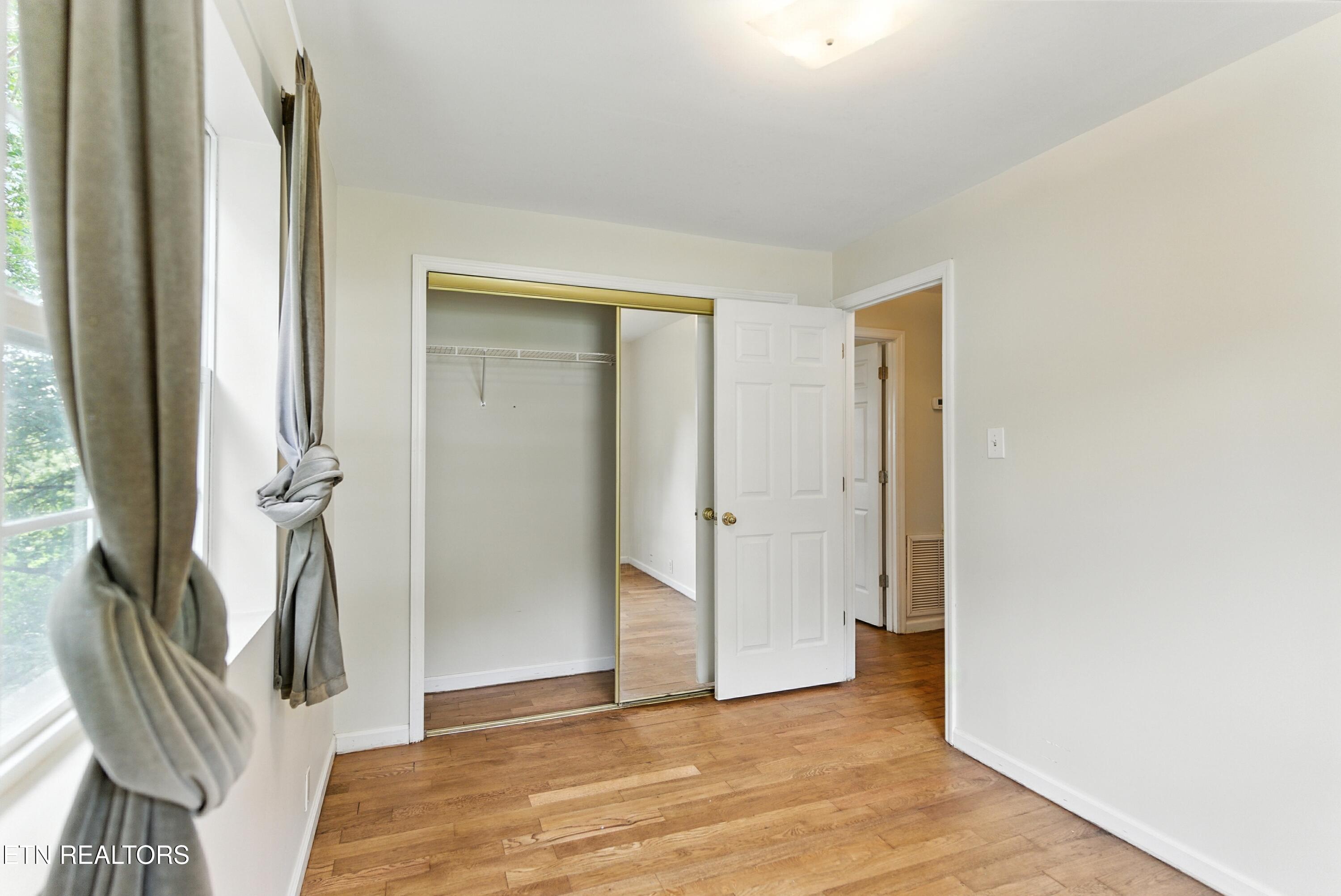 116 East Magnolia Lane Oak Ridge TN 37830