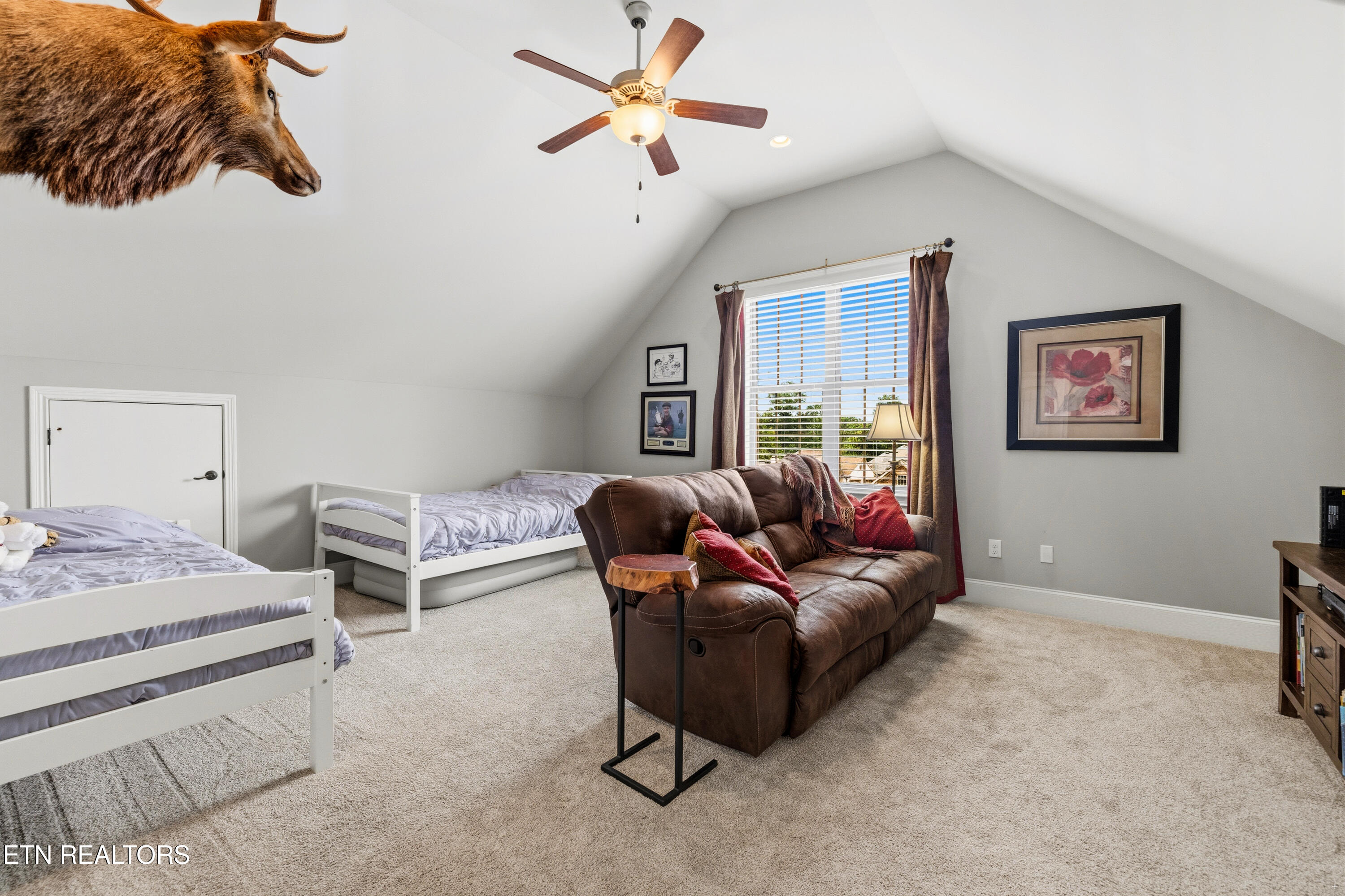 10213 Fox Cove Road Knoxville TN 37922