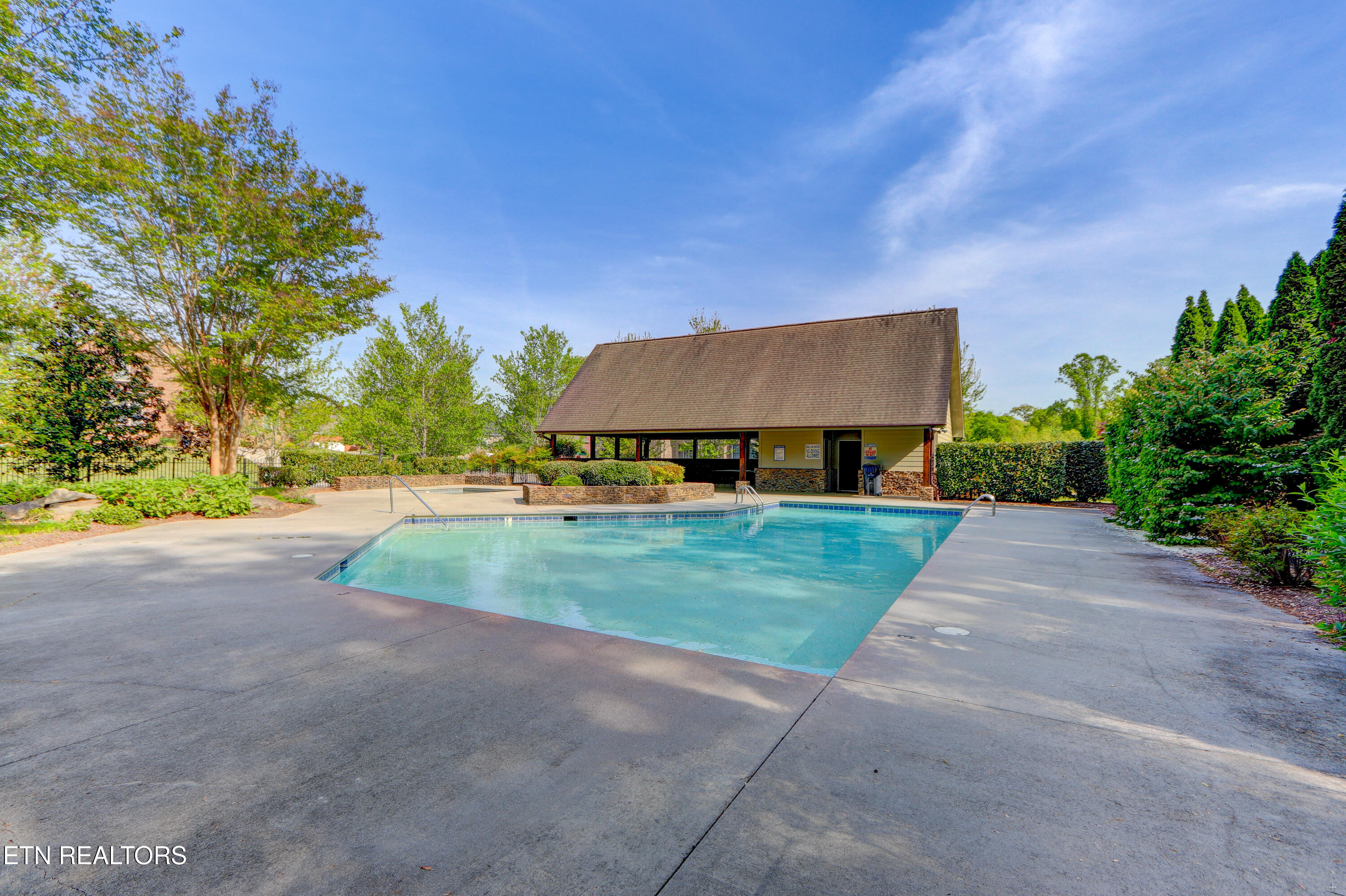 10213 Fox Cove Road Knoxville TN 37922
