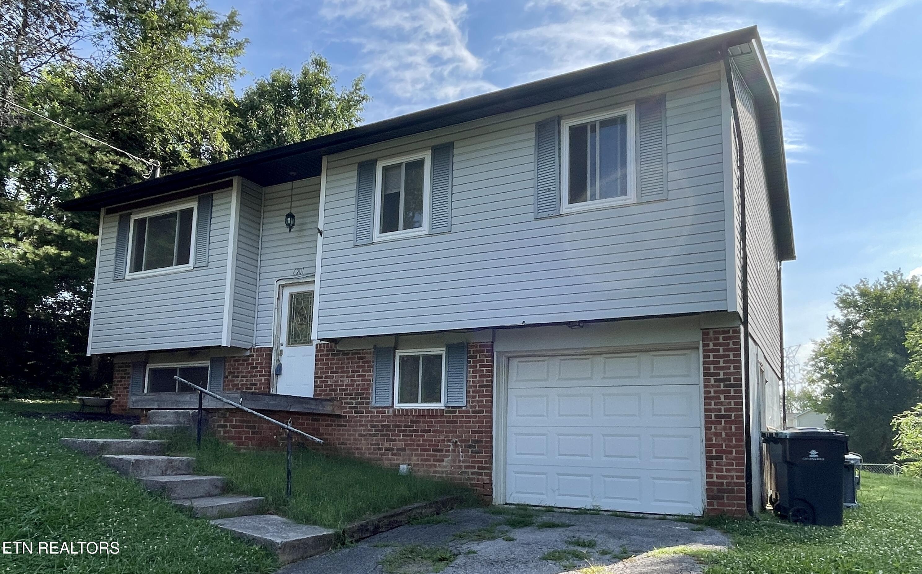 6201 Robin Heights Drive Knoxville TN 37921
