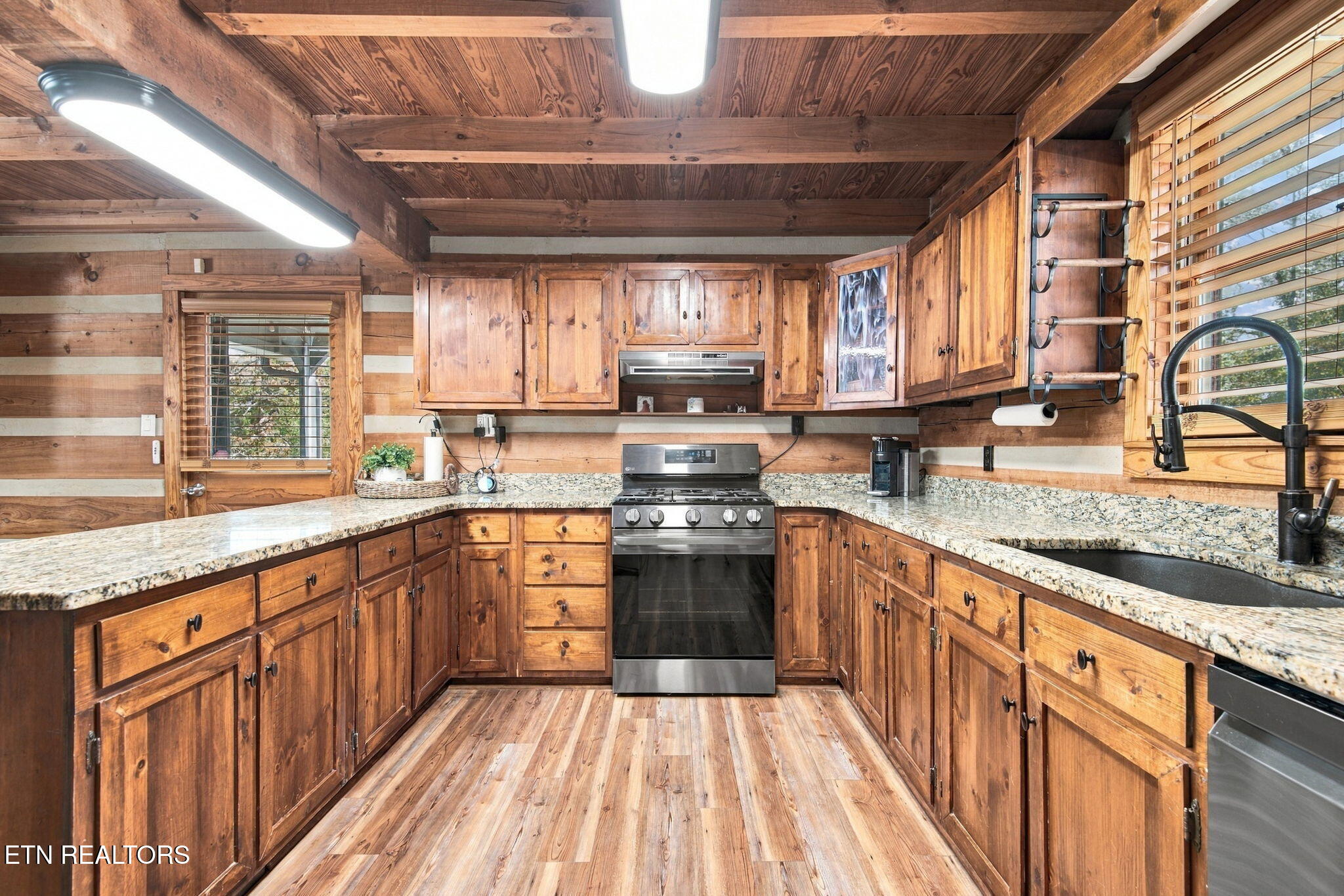 230 Johnson Lane Rocky Top TN 37769