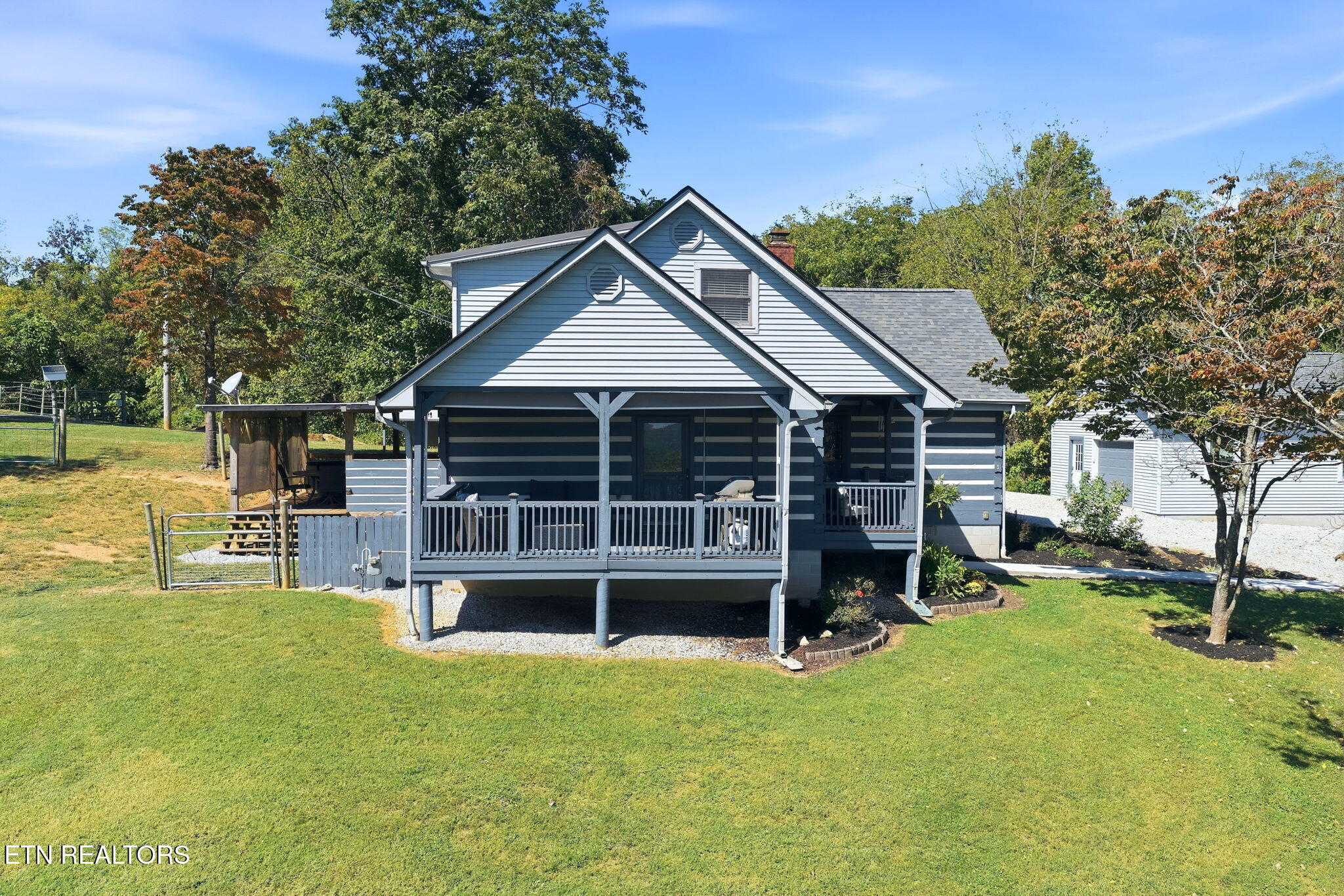 230 Johnson Lane Rocky Top TN 37769