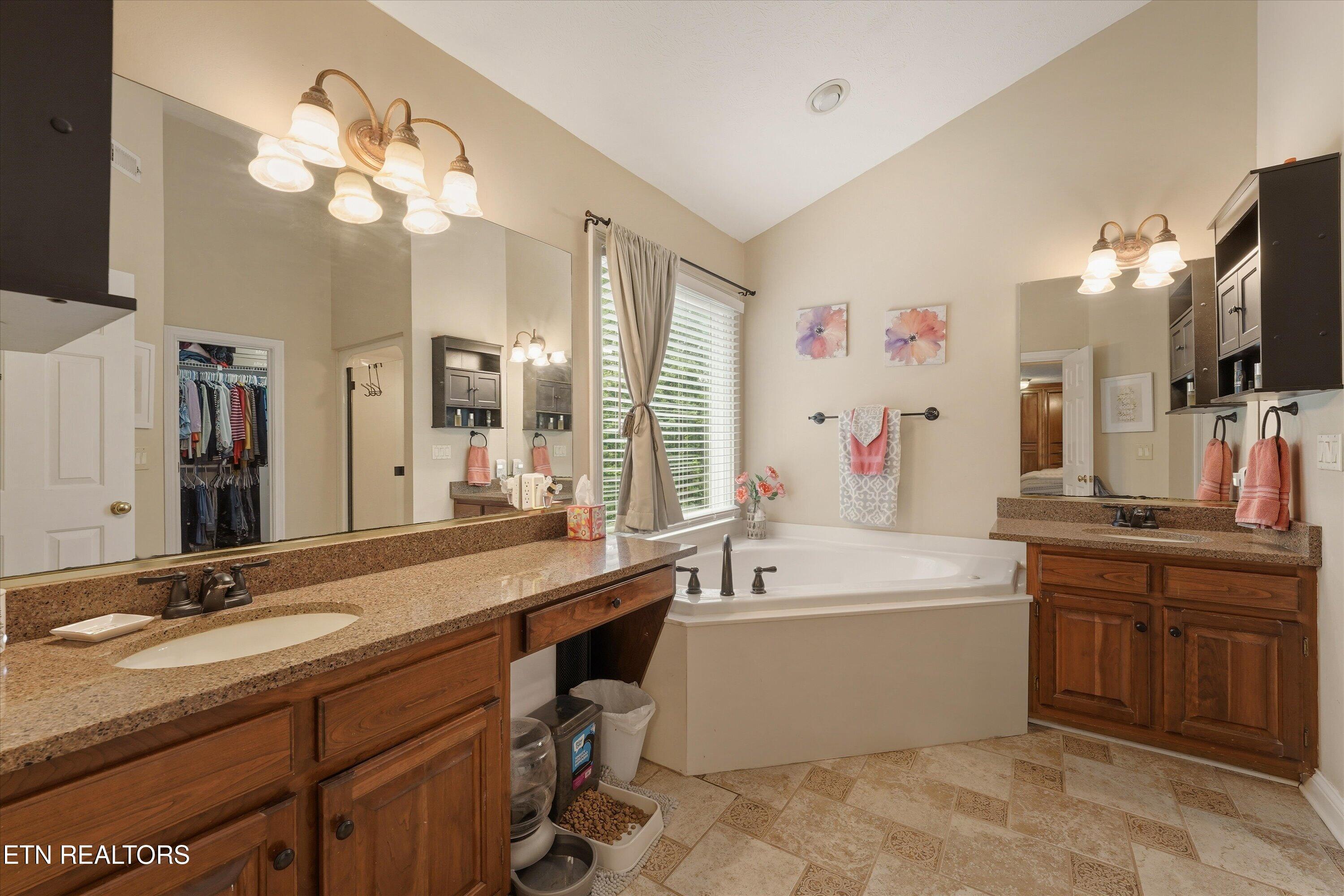 38 Palisades Parkway Oak Ridge TN 37830