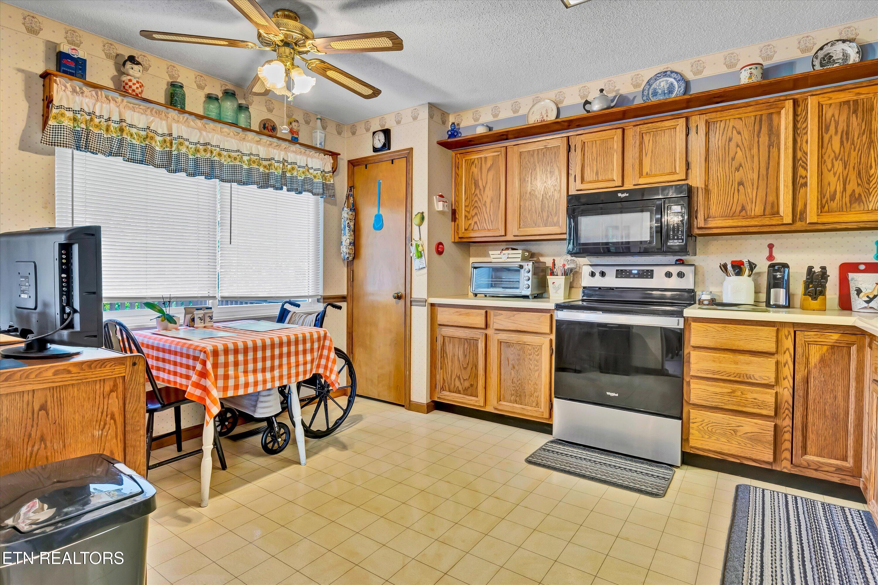 716 Stonecrest Drive Maryville TN 37804
