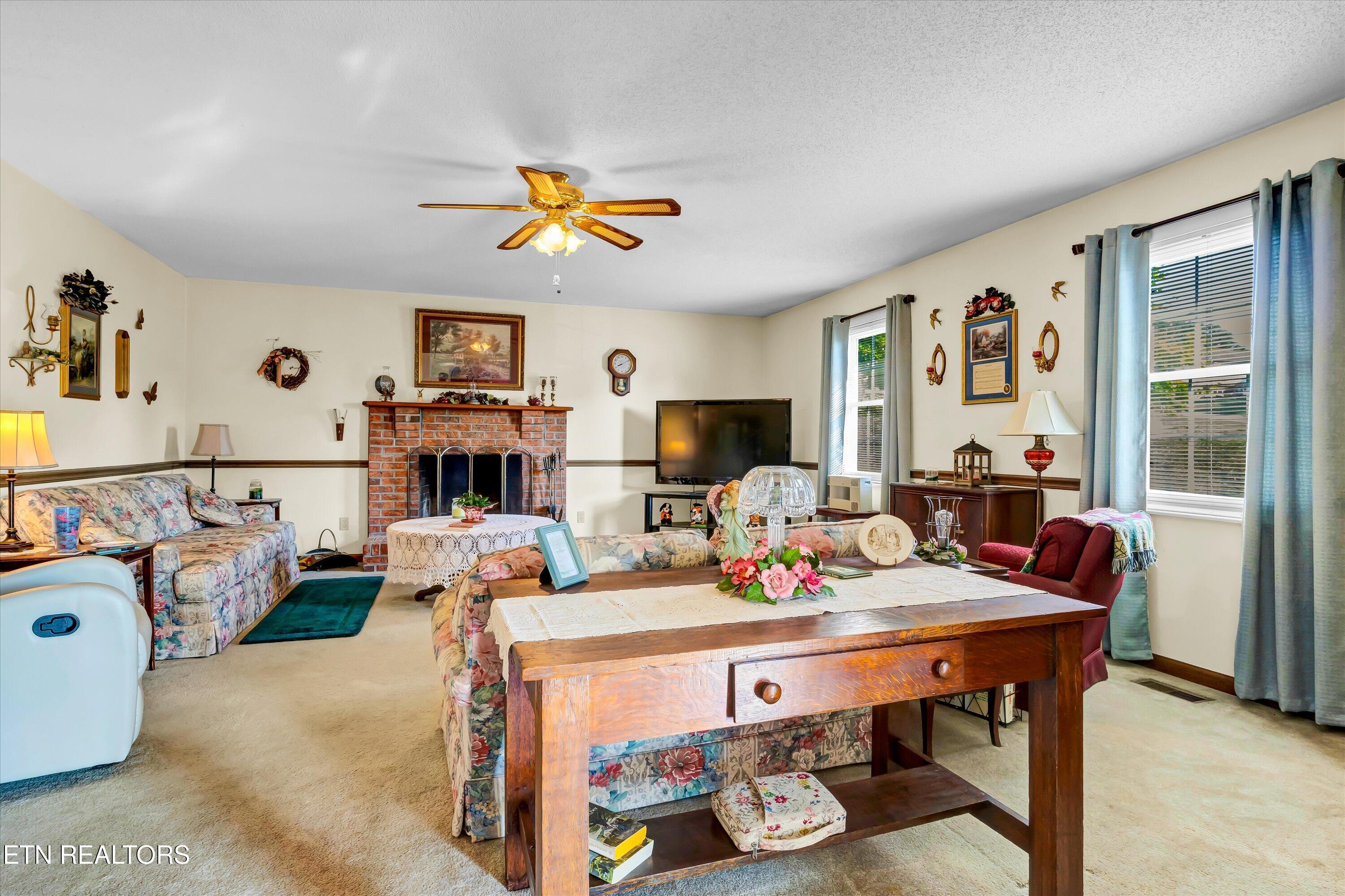 716 Stonecrest Drive Maryville TN 37804
