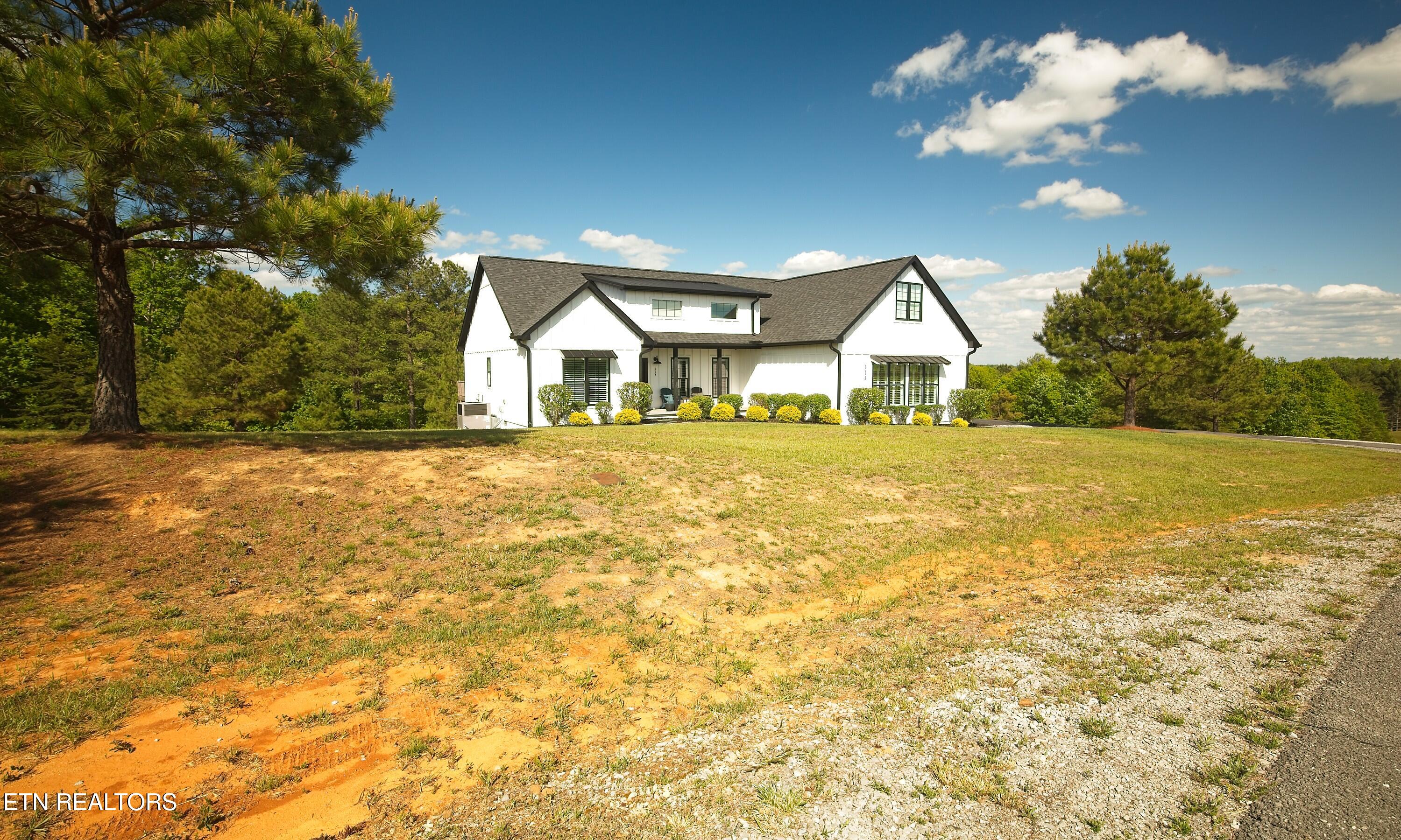 114 Canter Hill Lane Jamestown TN 38556
