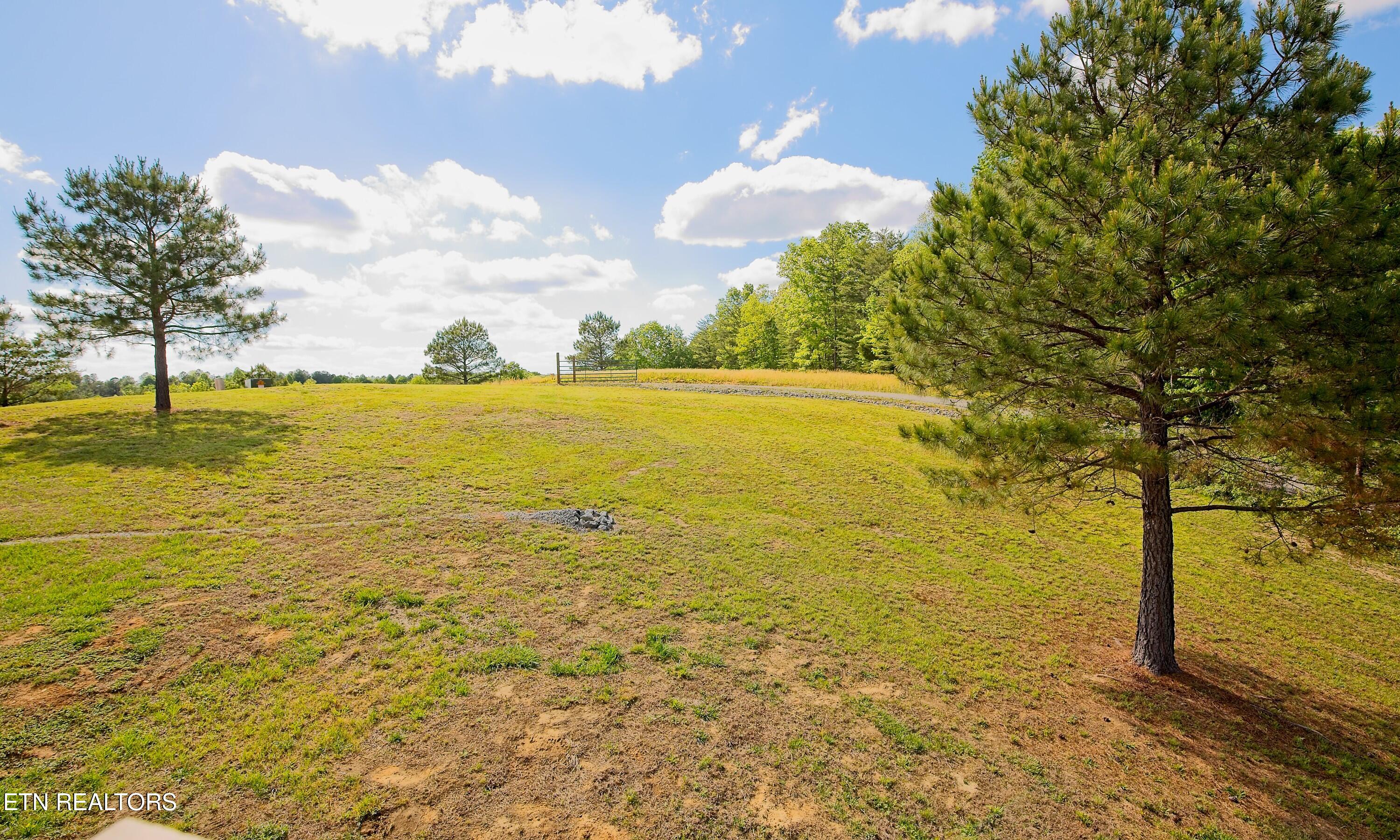 114 Canter Hill Lane Jamestown TN 38556