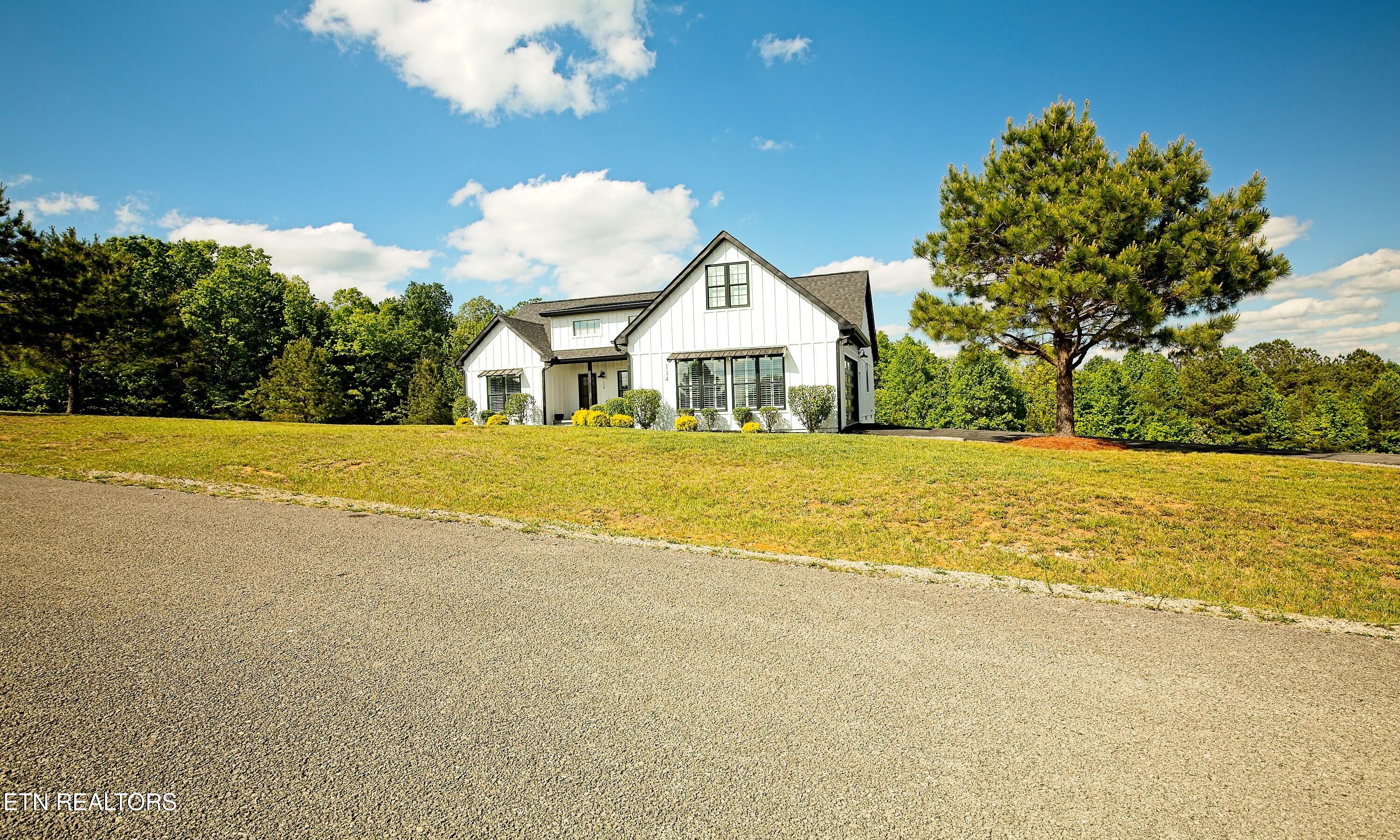 114 Canter Hill Lane Jamestown TN 38556