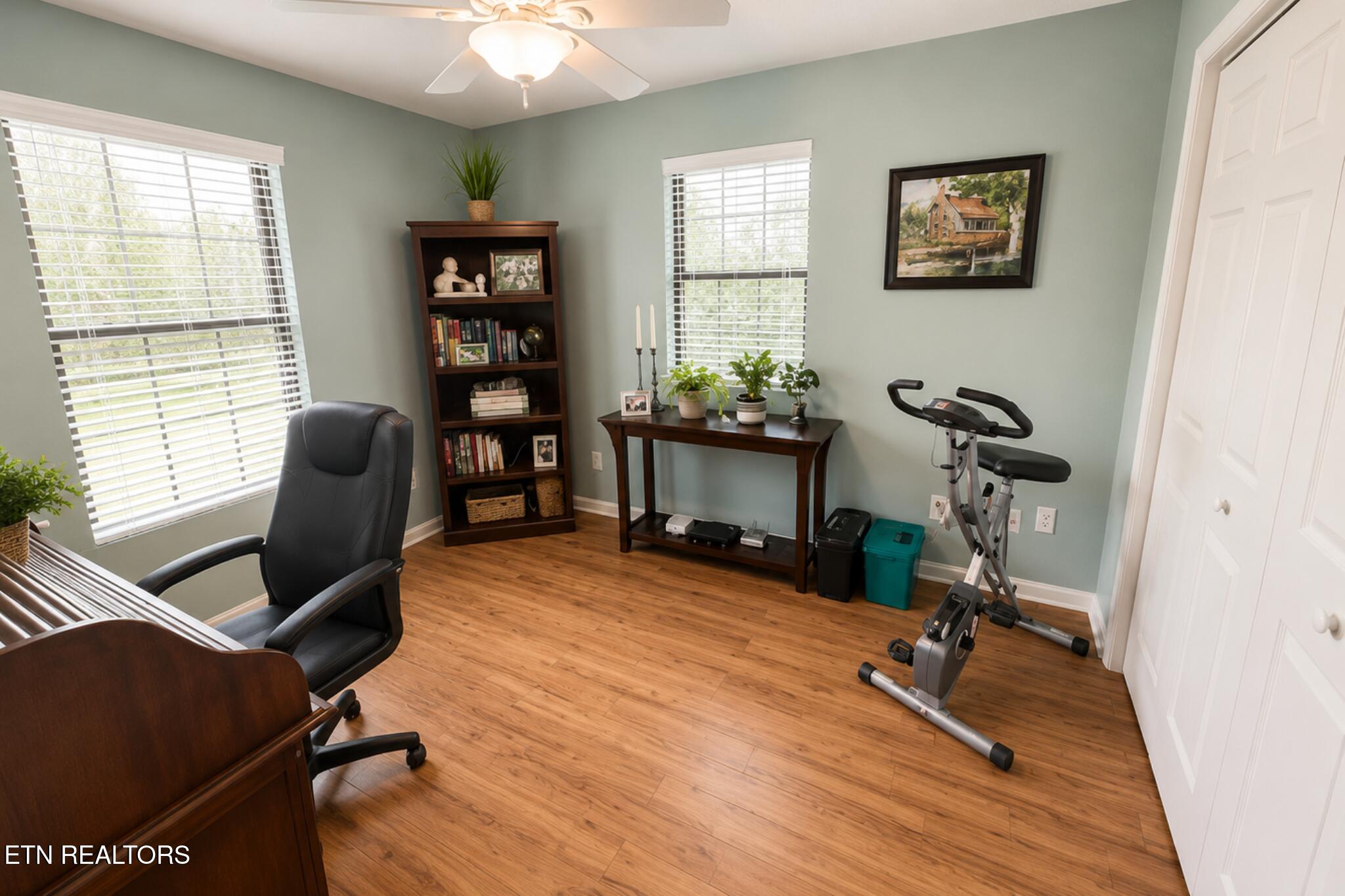 206 E Brushy Valley Drive Powell TN 37849