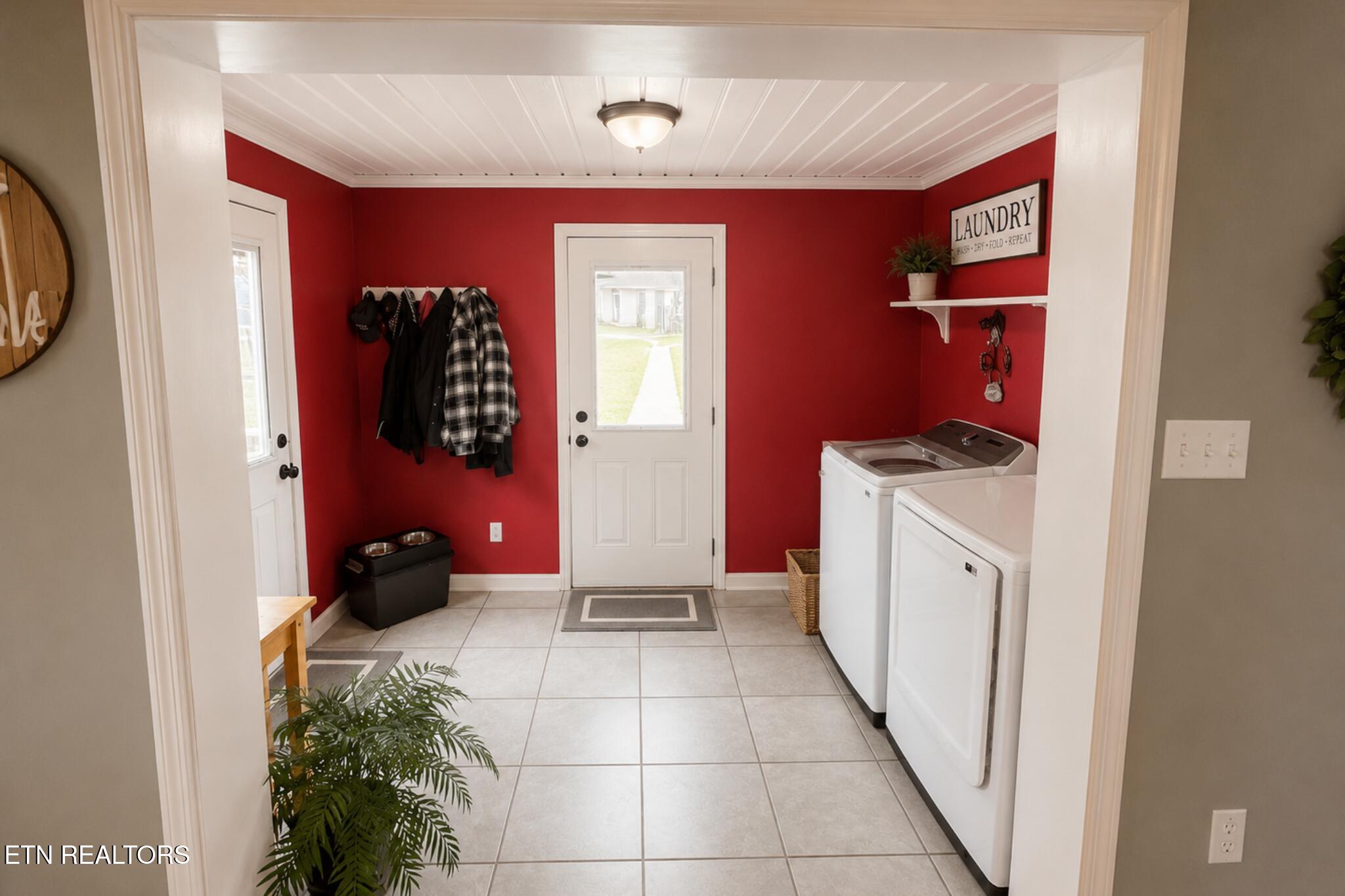 206 E Brushy Valley Drive Powell TN 37849