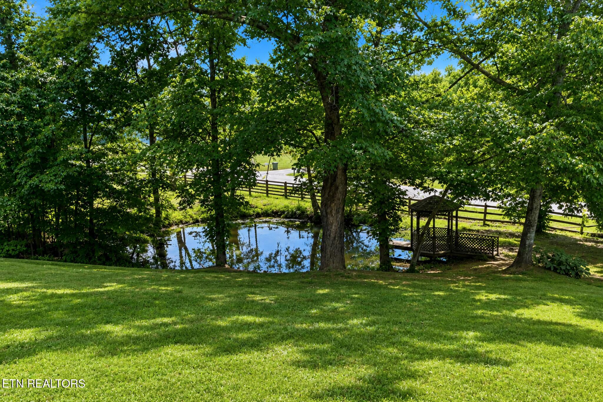 206 E Brushy Valley Drive Powell TN 37849