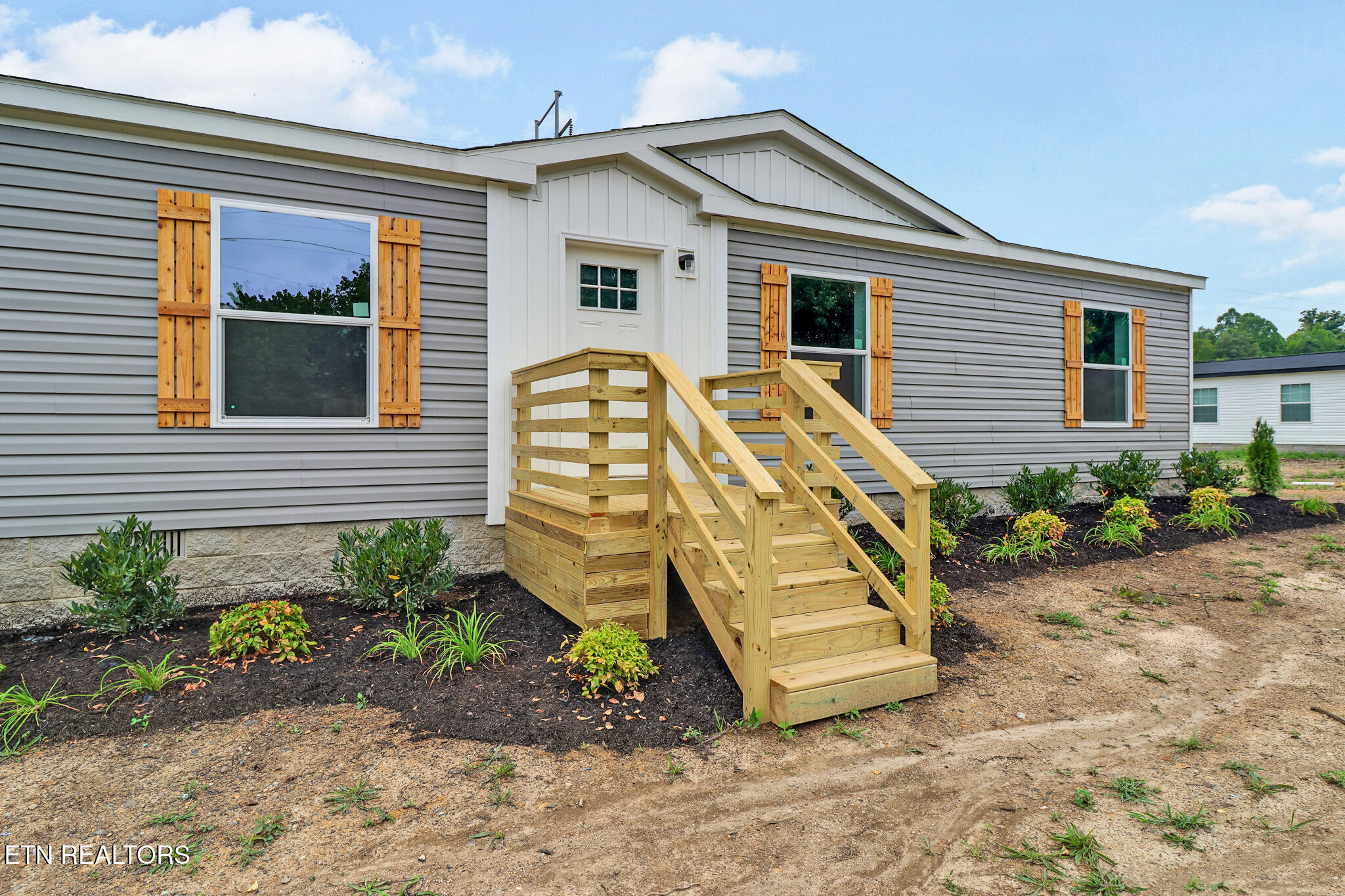 126 Pullman Lane Oneida TN 37841