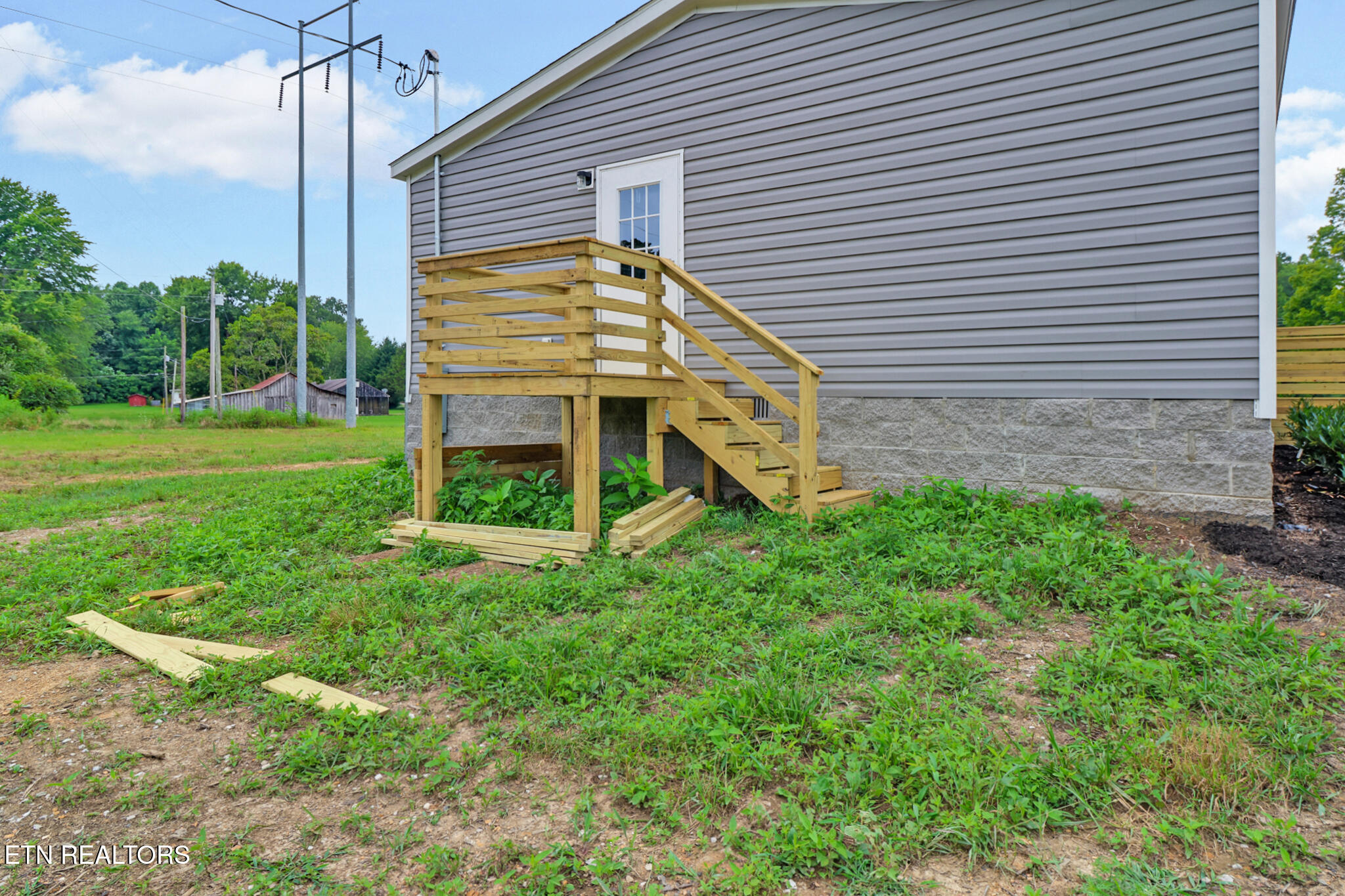 126 Pullman Lane Oneida TN 37841