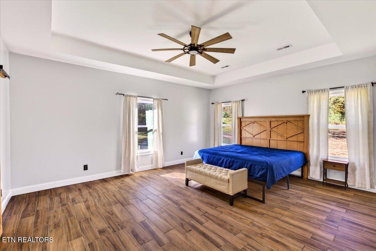 143 Gibbs Lane Clinton TN 37716