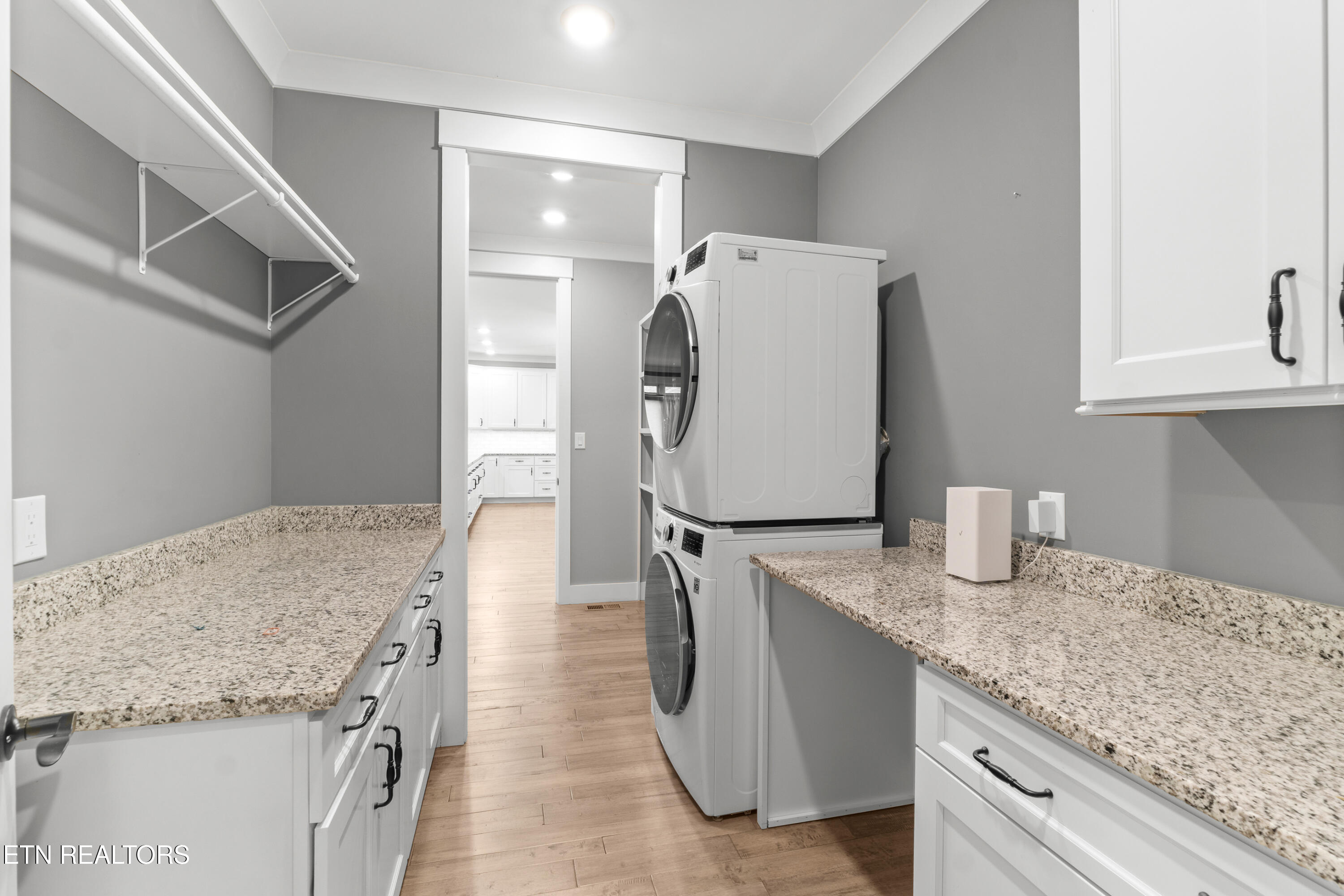 3223 Lowes Landing Louisville TN 37777