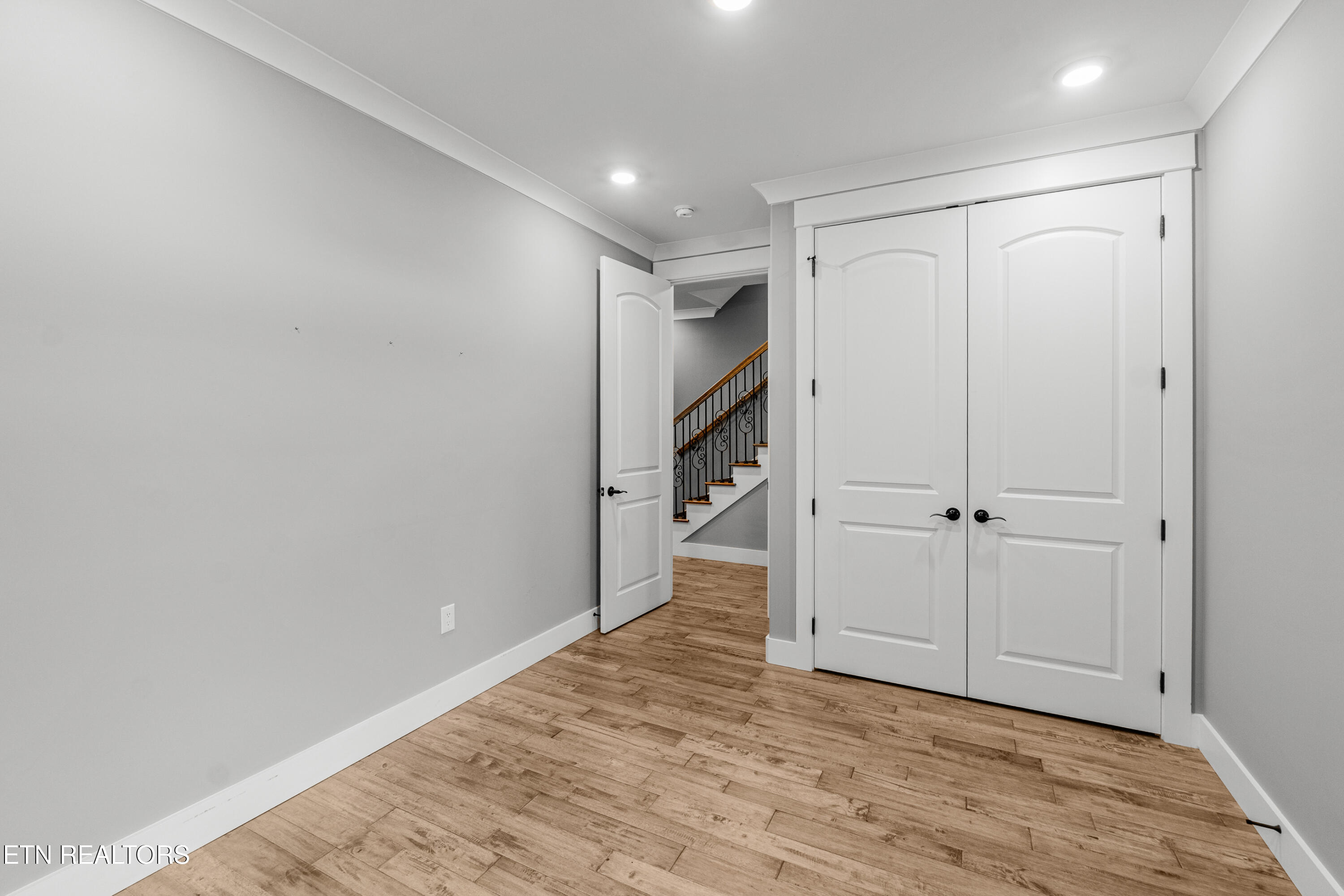 3223 Lowes Landing Louisville TN 37777