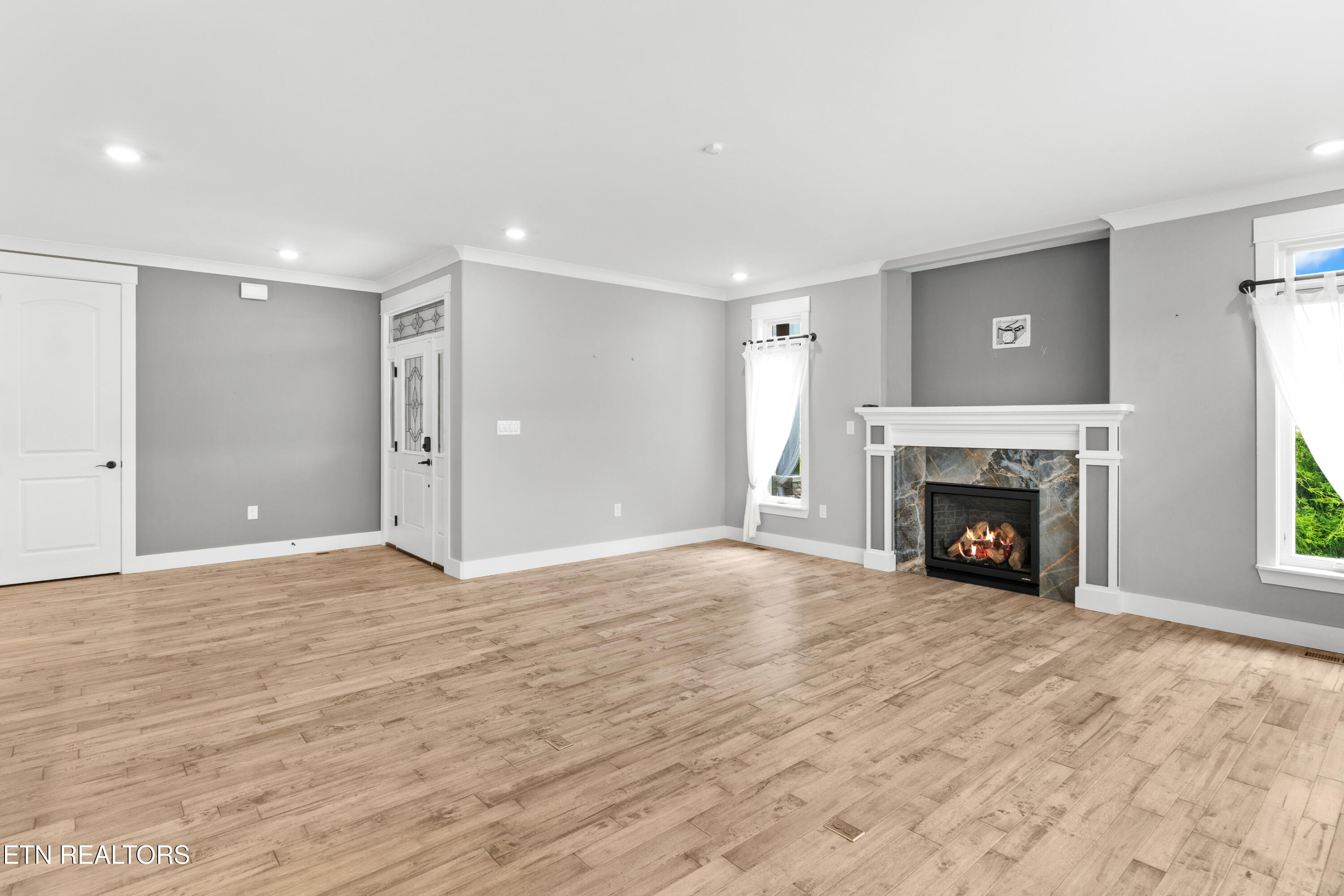 3223 Lowes Landing Louisville TN 37777