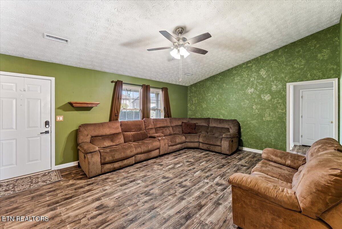 8143 Florence Gardens Road Knoxville TN 37938